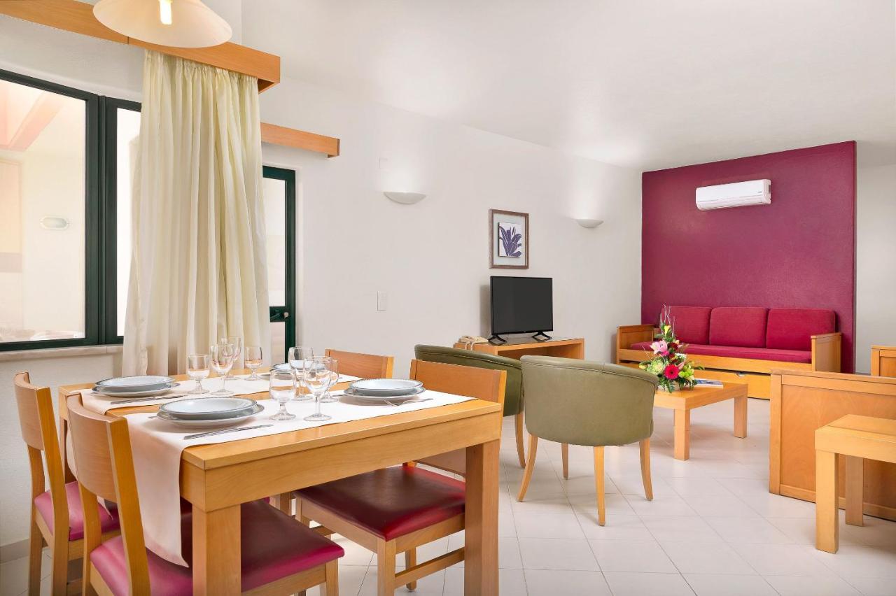 Hébergement 1 Chambre Club (2 Adultes + 2 Enfants)