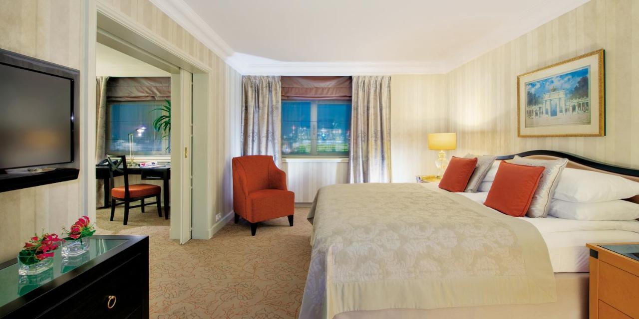 Suite 1 Chambre avec Lit King-Size - Vue sur Parc