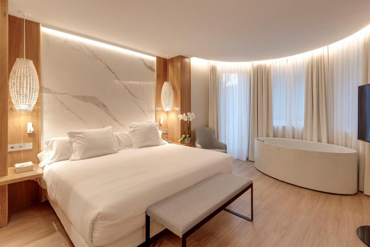 Suite avec Hammam, Baignoire d’Hydromassage, Sauna et Terrasse