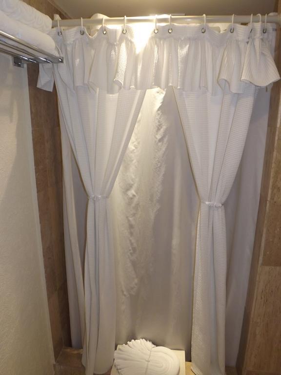 Chambre Exécutive avec 2 Lits Doubles