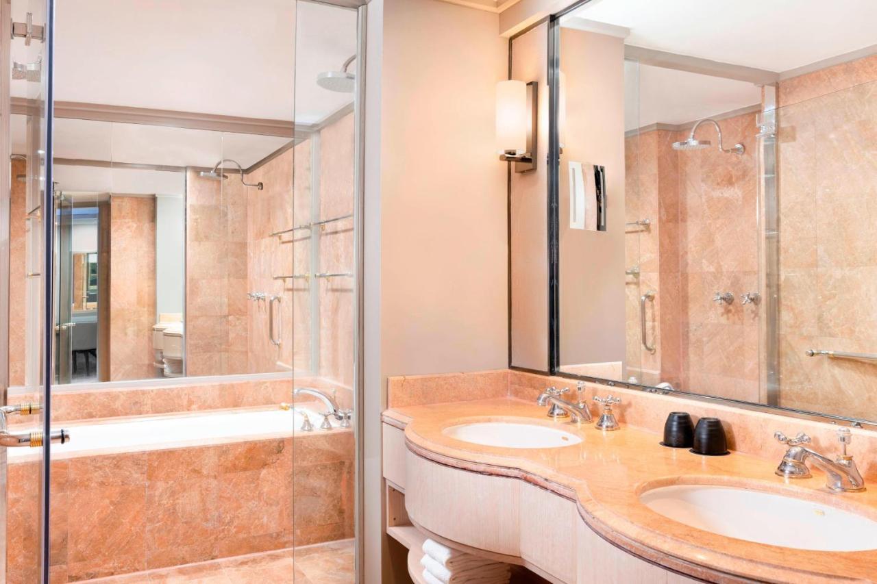 Suite 1 Chambre Lit King-Size - Vue sur Ville
