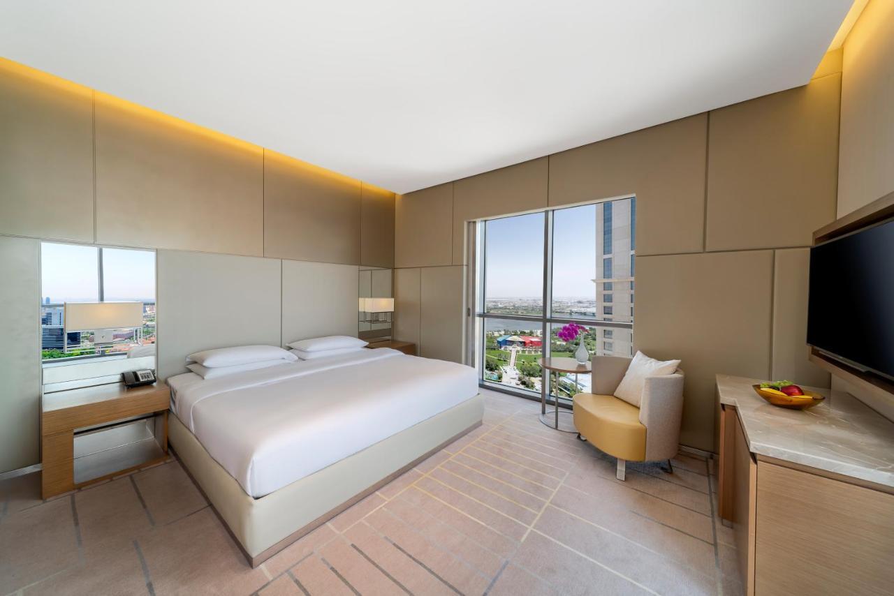 King Room with Club access-50% Discount on Grand Hyatt Water Park  & 20% Discount on Food & Beverage (Valid till end of September 2026)