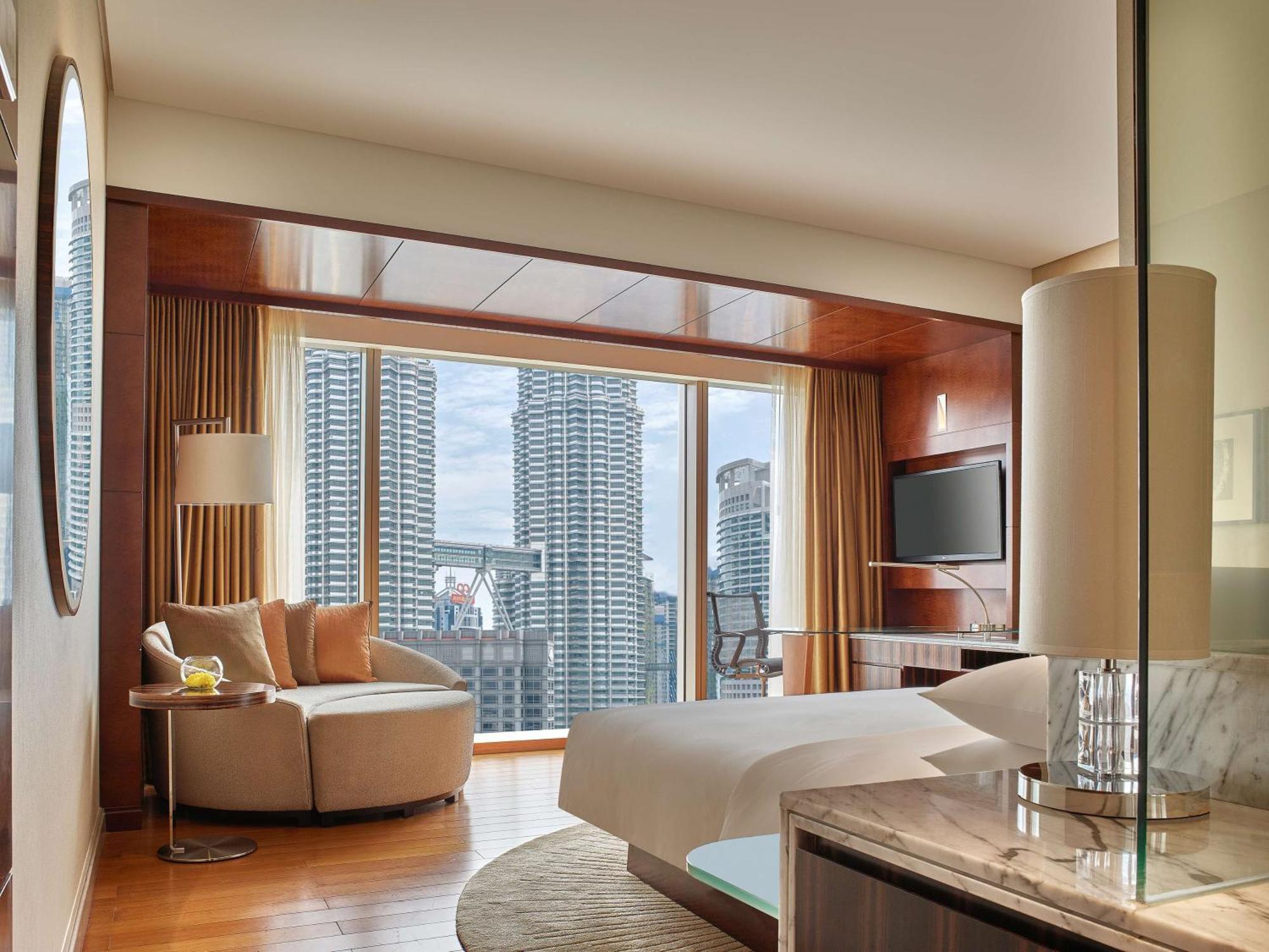 Chambre Lit King-Size - Vue sur Tour