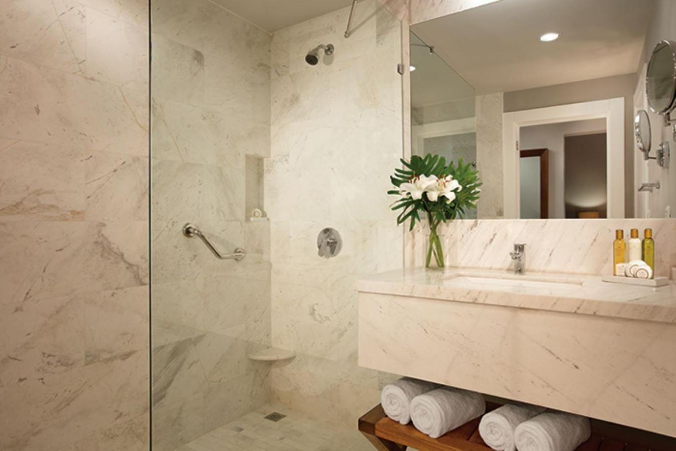 Deluxe Tropical View Double Bed,1281013315:JPEG