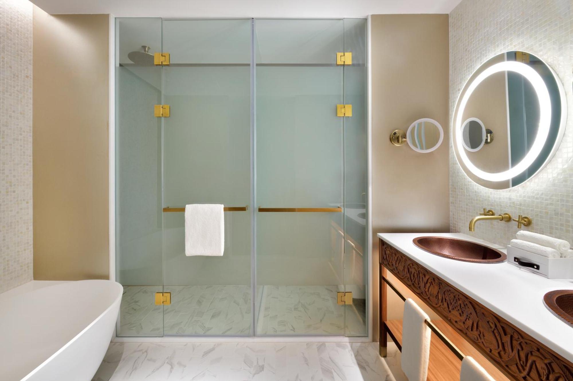 Suite 1 Chambre - Étage Supérieur - Vue sur Crique