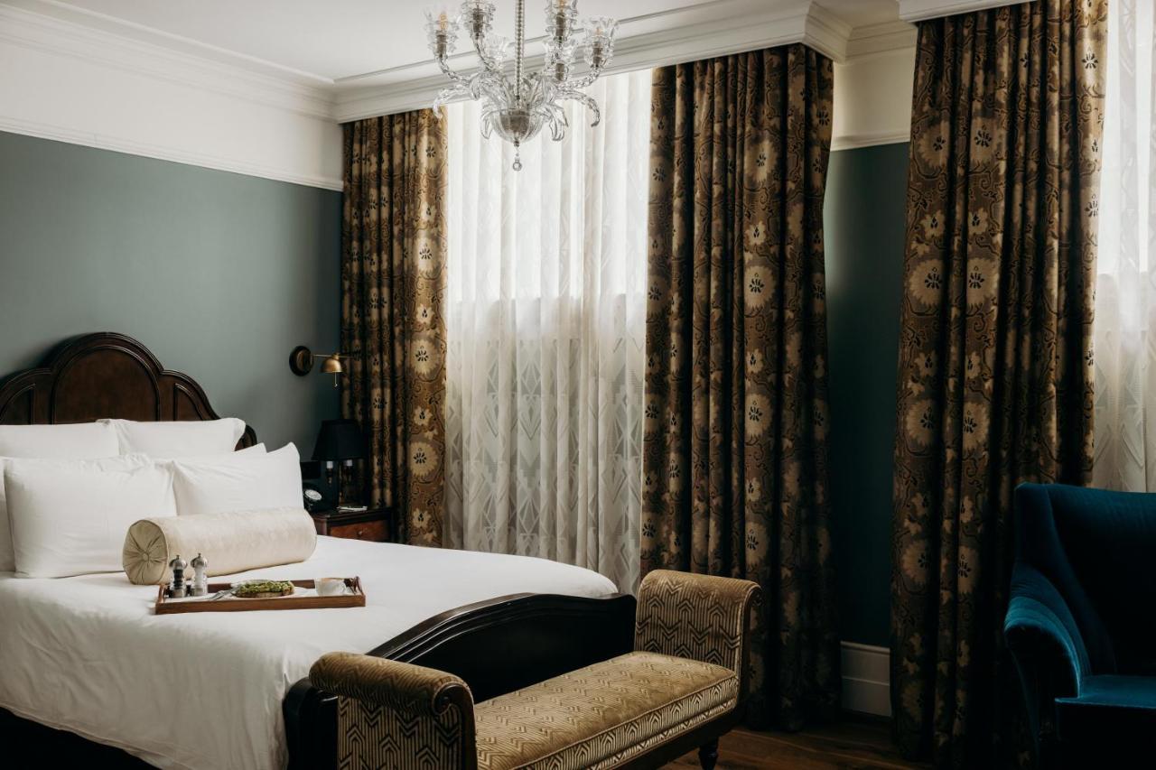 Chambre Lit King-Size Moyenne