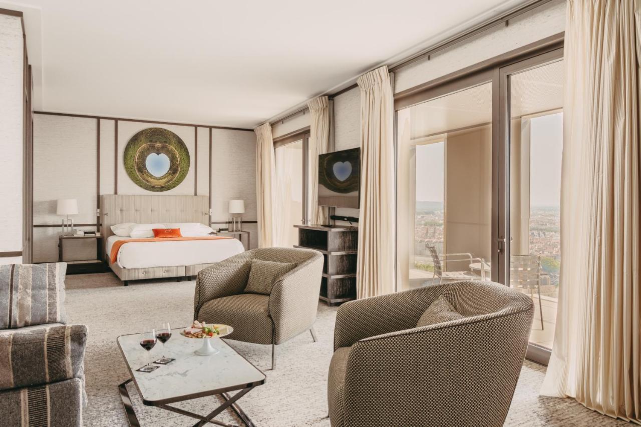 Suite - Vue sur Ville