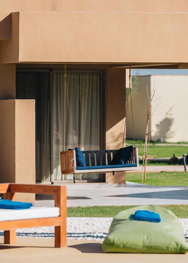 Pavillon de Luxe - Vue sur Piscine