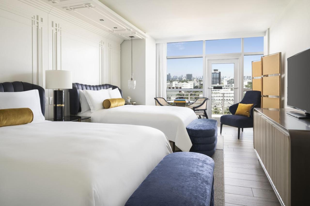 Chambre avec 2 Lits Doubles - Vue sur Ville