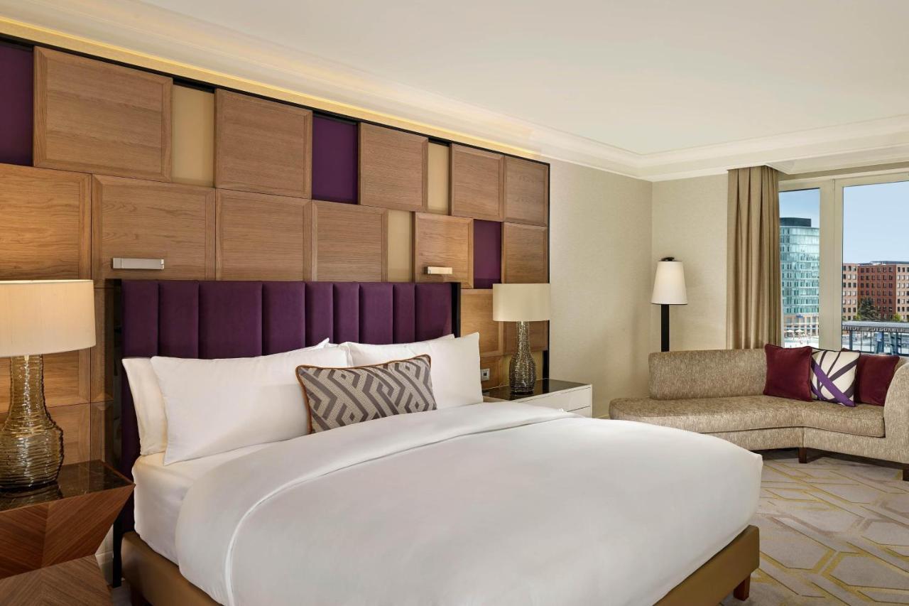 Chambre Lit King-Size Deluxe - Vue sur Ville
