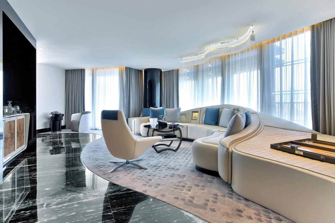 Suite Bentley avec vue sur le parc Macka (Service de majordome St Regis)