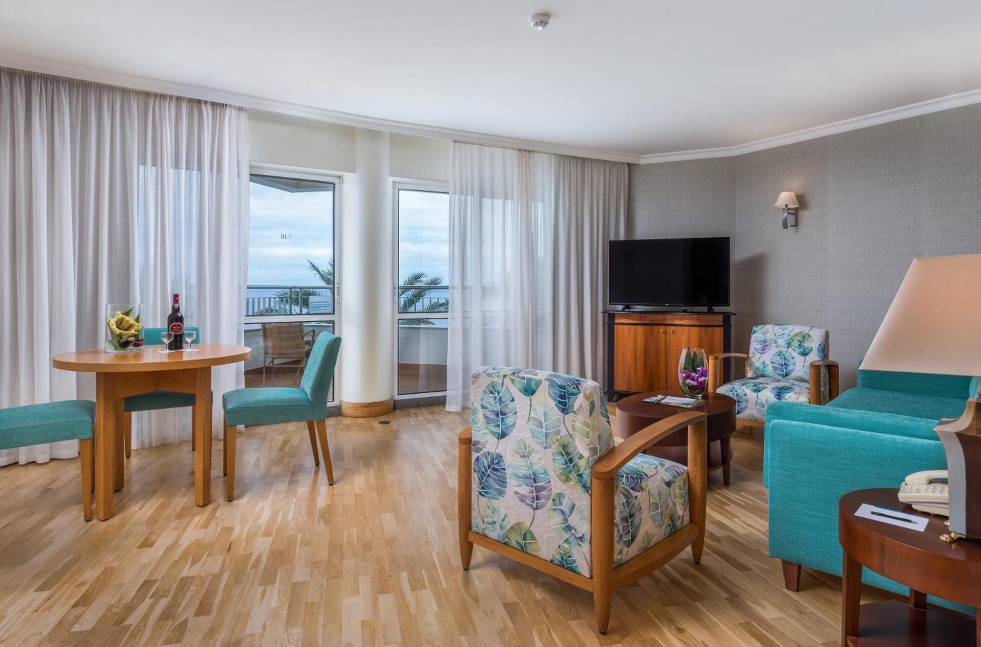 Suite Sea View,1433059873:JPEG