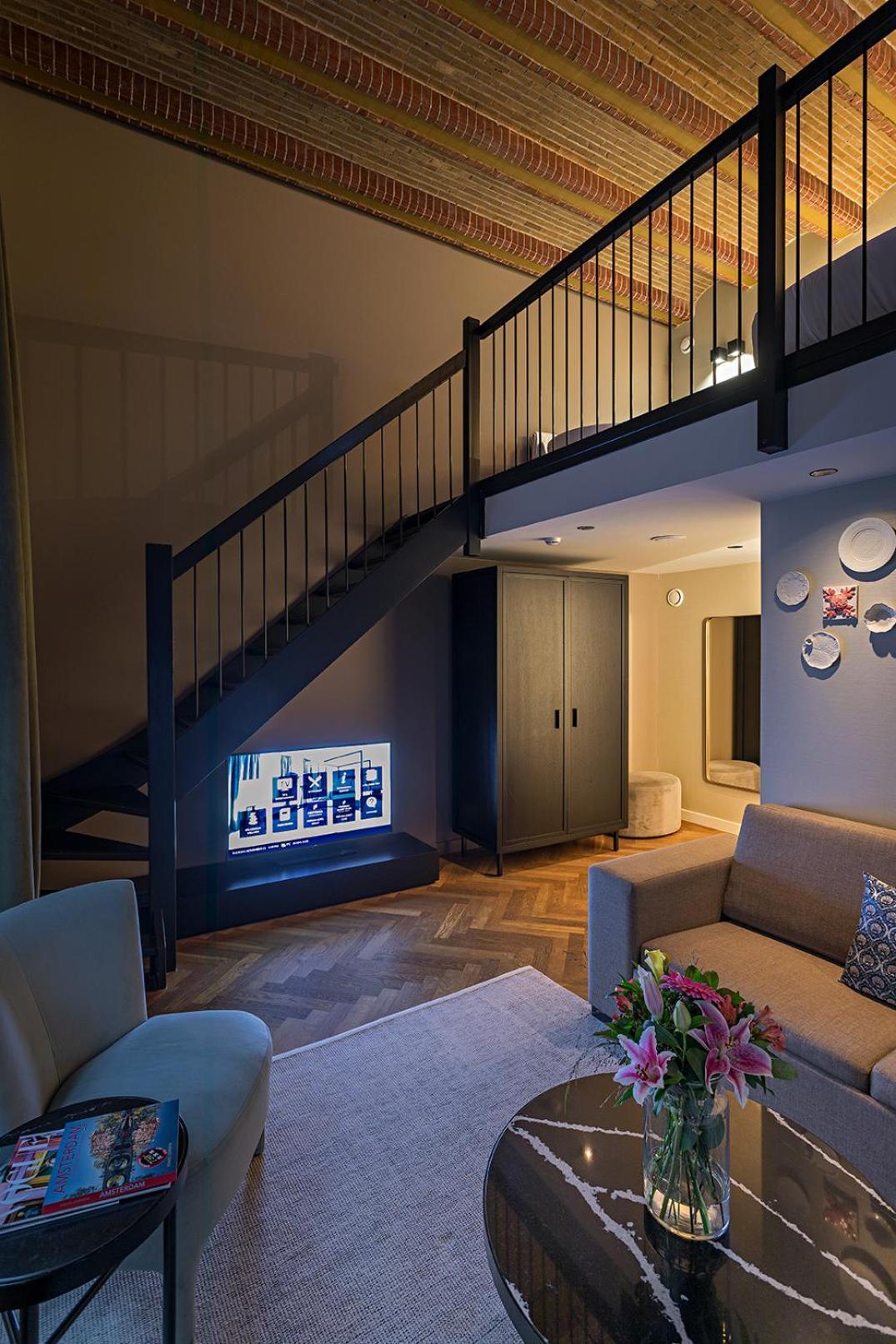 Mezzanine Suite,1501609921:JPEG