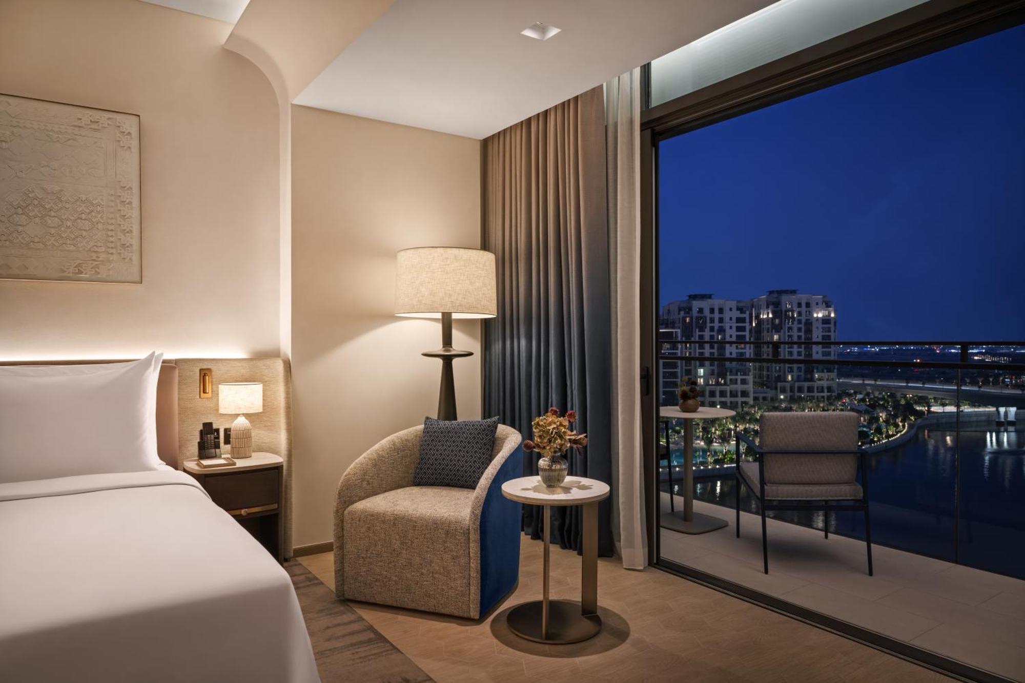 Chambre Lits Jumeaux Deluxe - Accès Gratuit au Lagon - Vue sur Canal