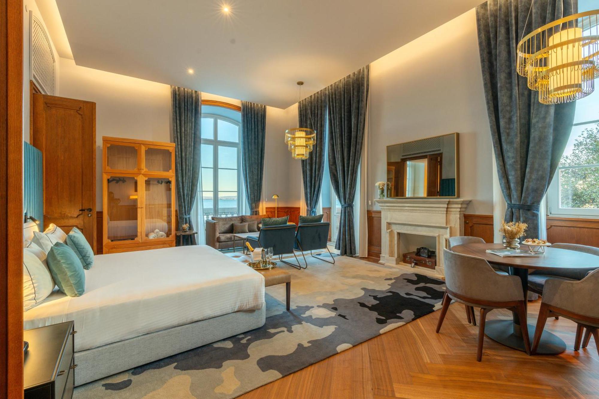 Suite Lit King-Size - Vue sur Fleuve