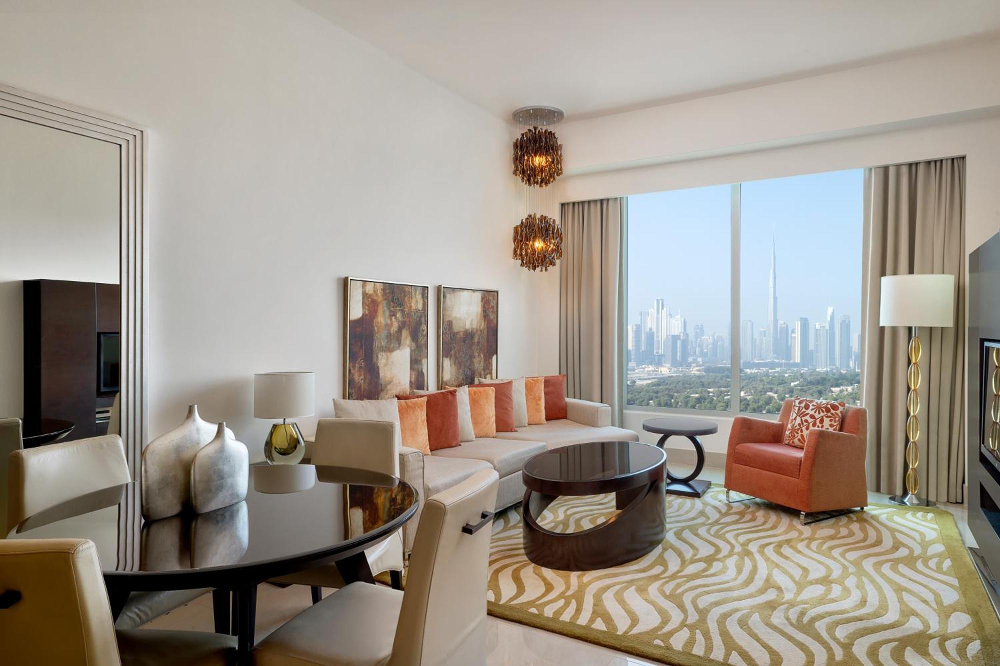 Appartement 2 Chambres - Vue sur Burj Khalifa et Panorama Urbain