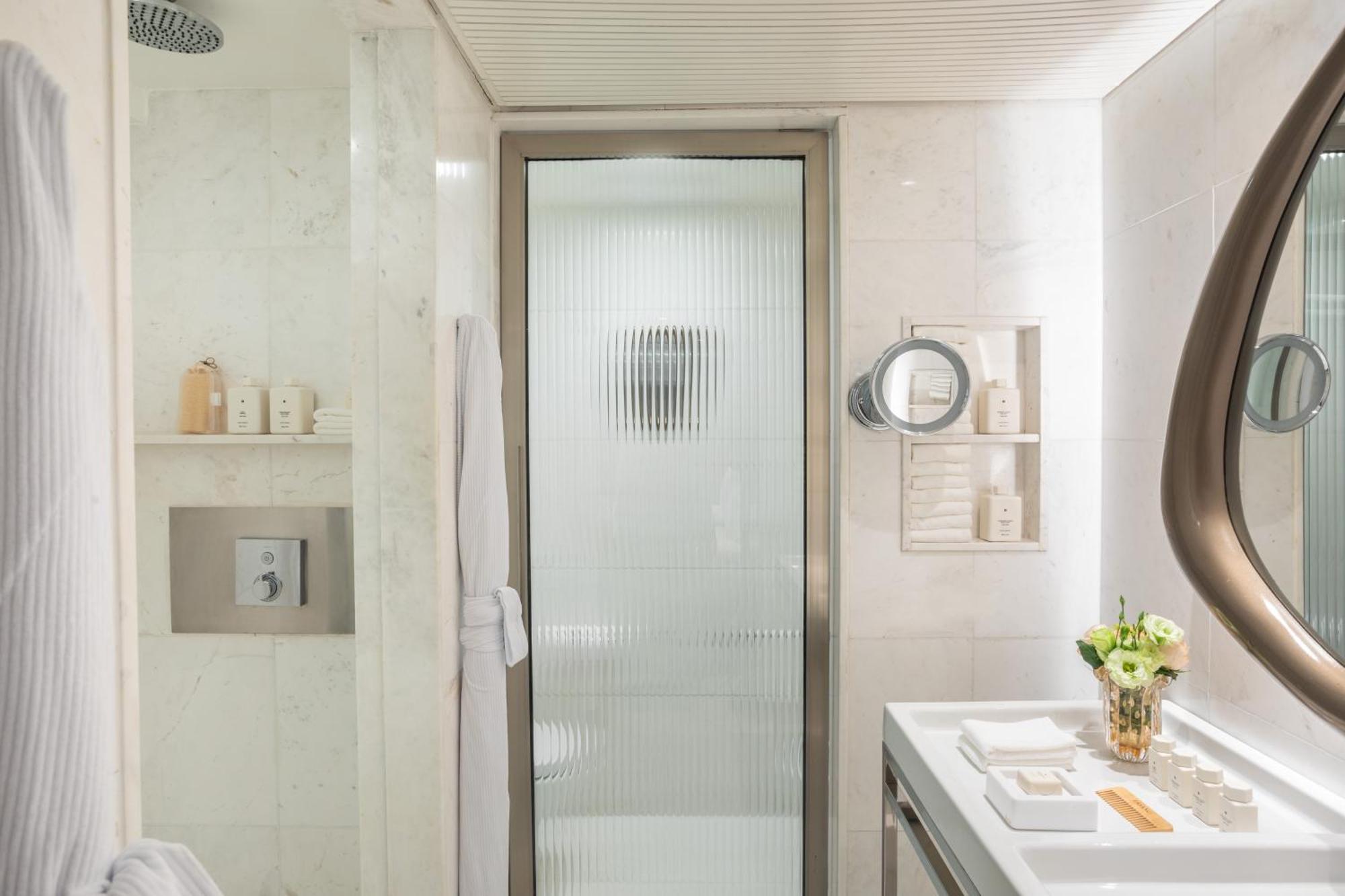 Chambre Lits Jumeaux Supérieure avec Vue sur l'Intérieur