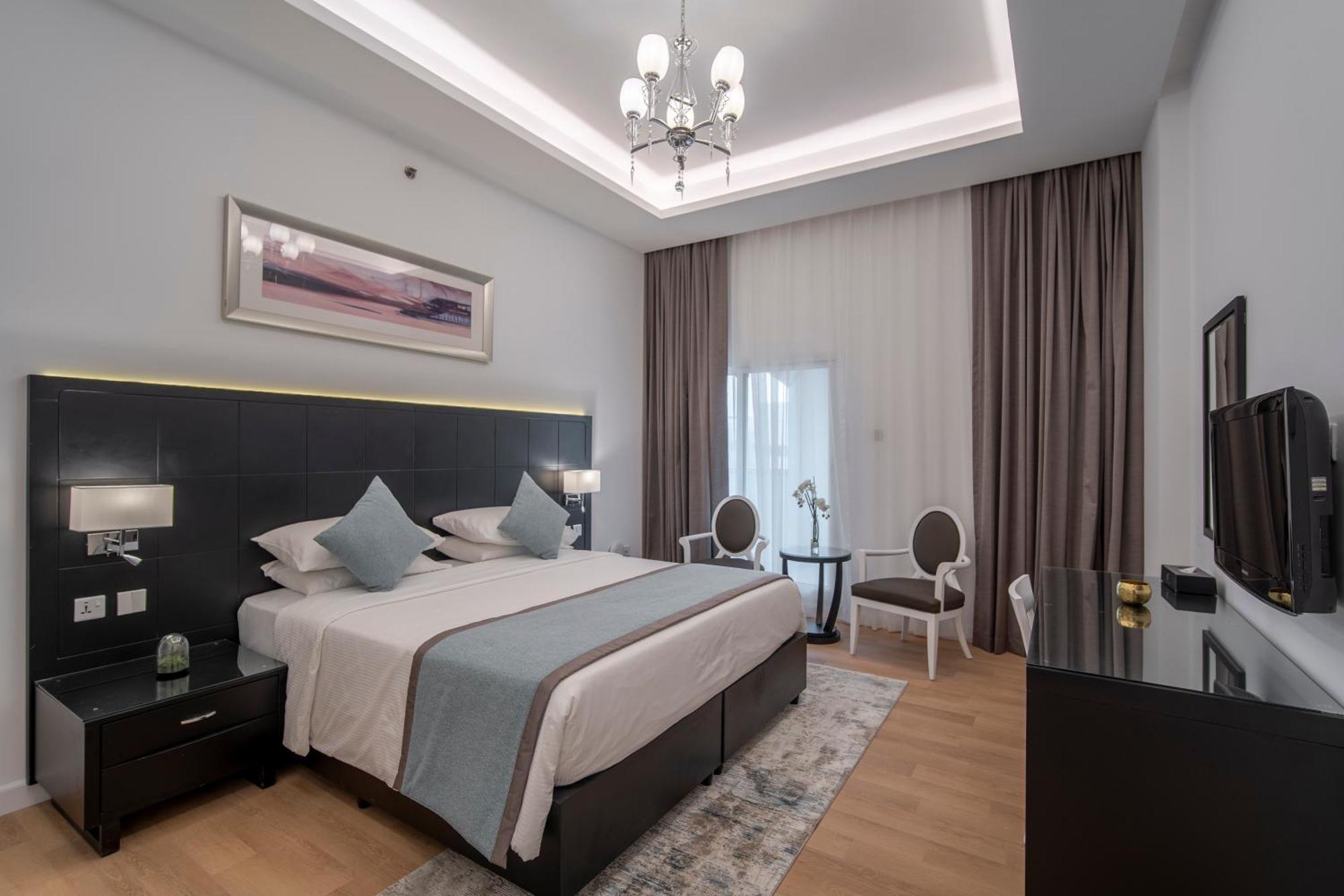 Premium Two-Bedroom Apartment Balcony,1551565696:JPEG