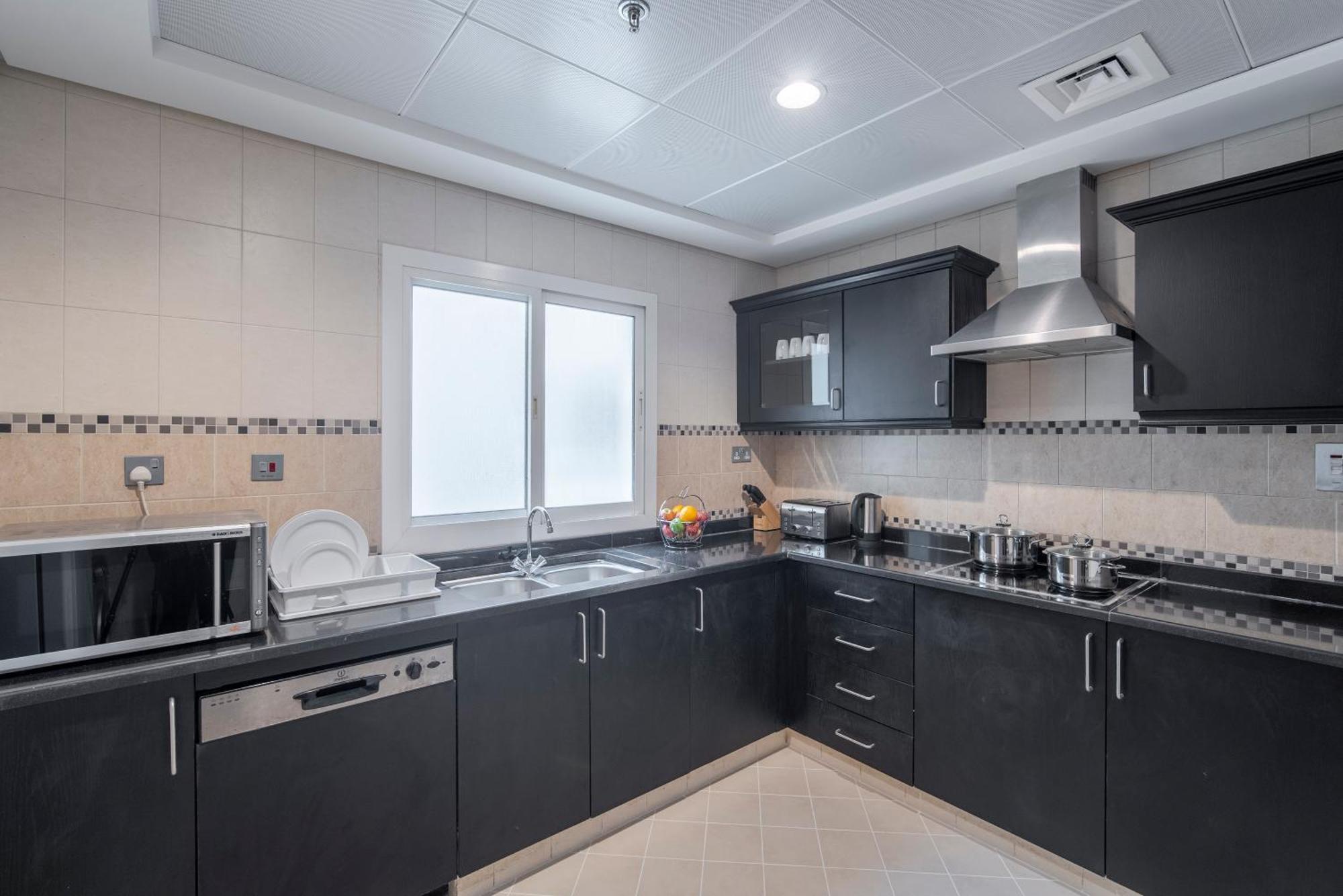 Two-Bedroom Apartment Balcony,1551566248:JPEG