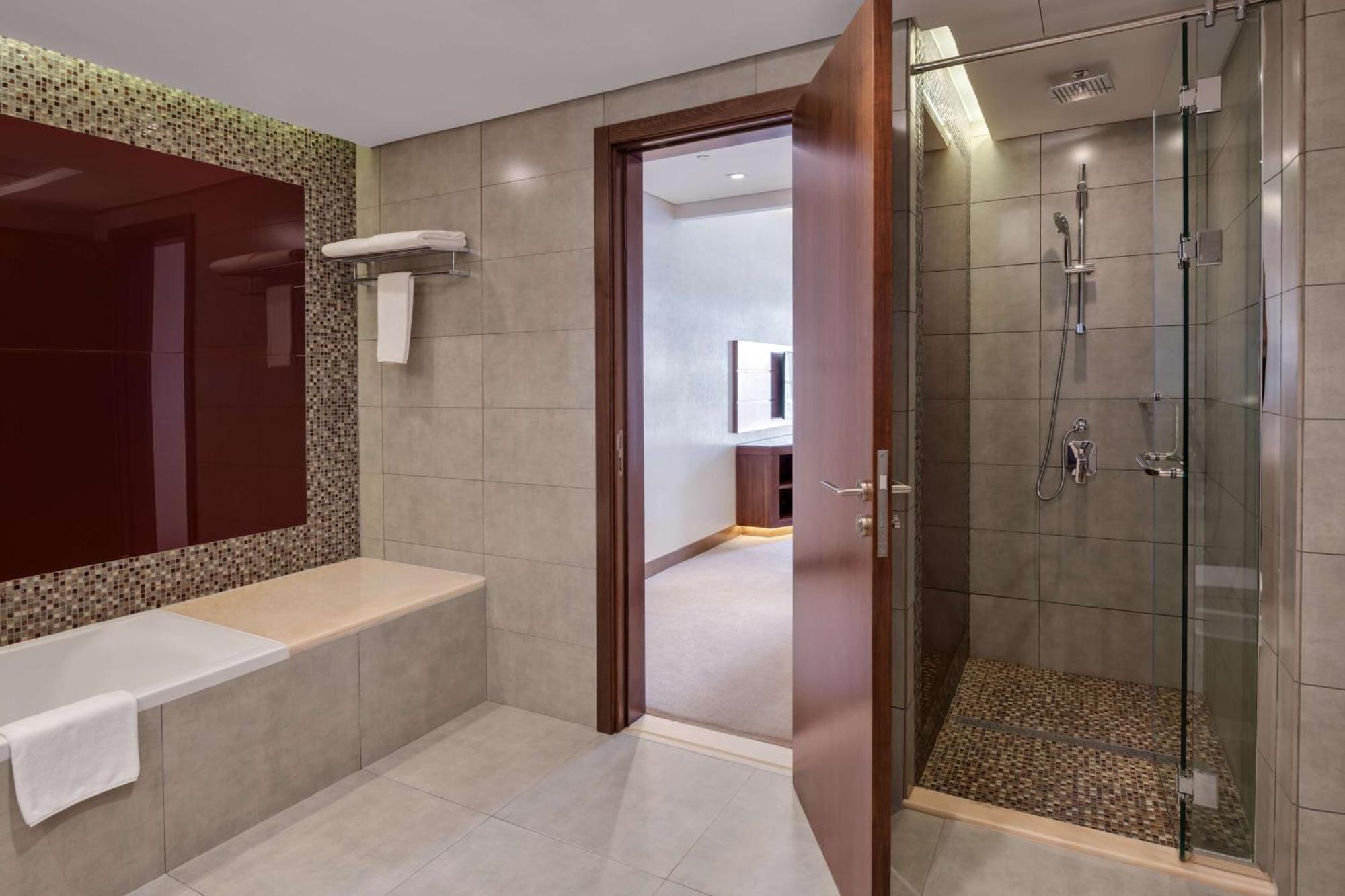 Chambre Premium avec Balcon - Vue sur Centre-Ville