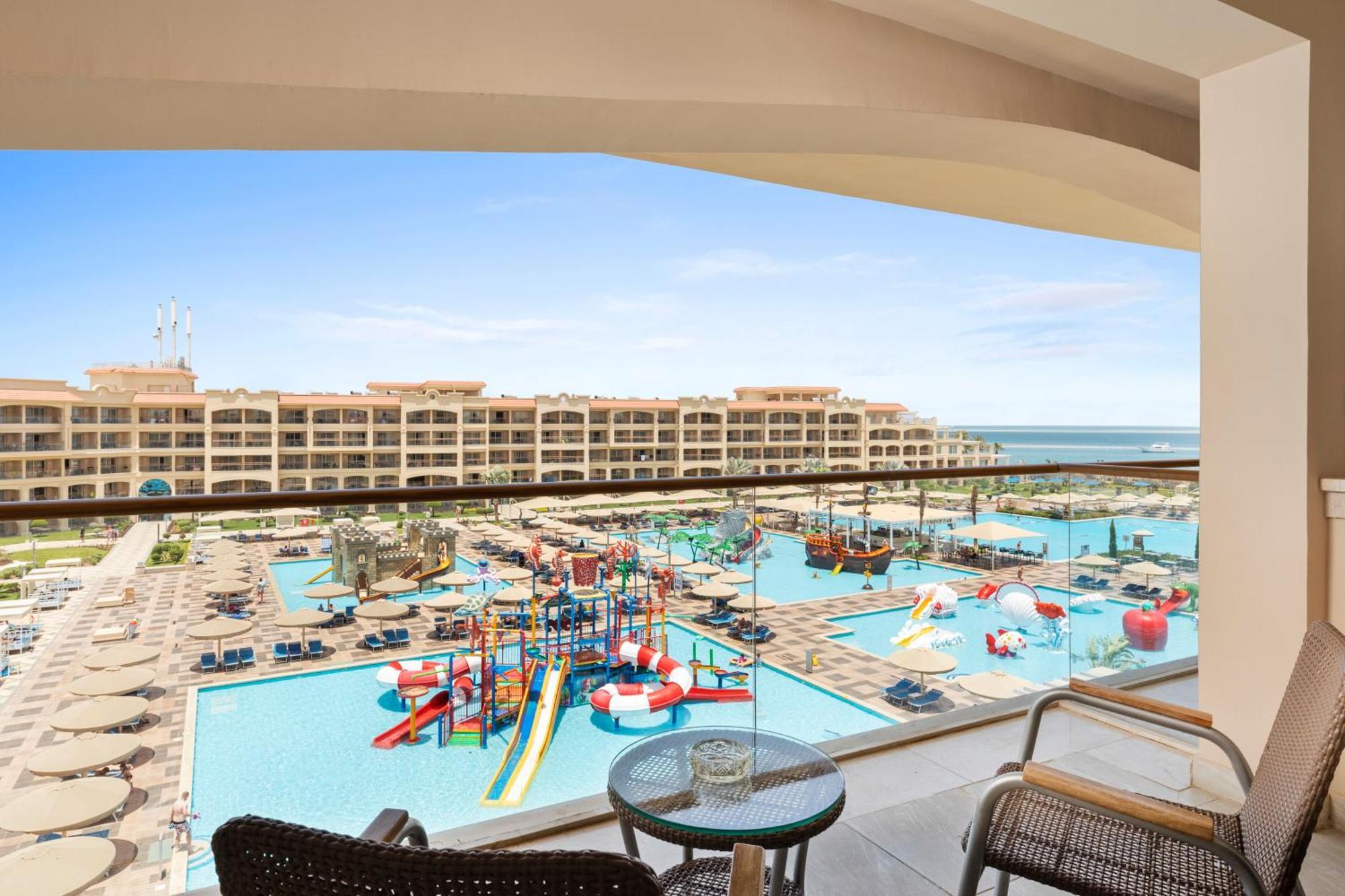 Chambre de Luxe - Vue Latérale sur Mer