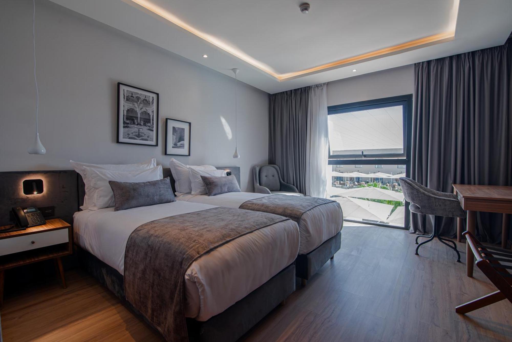 Standard Room,1565116339:JPEG