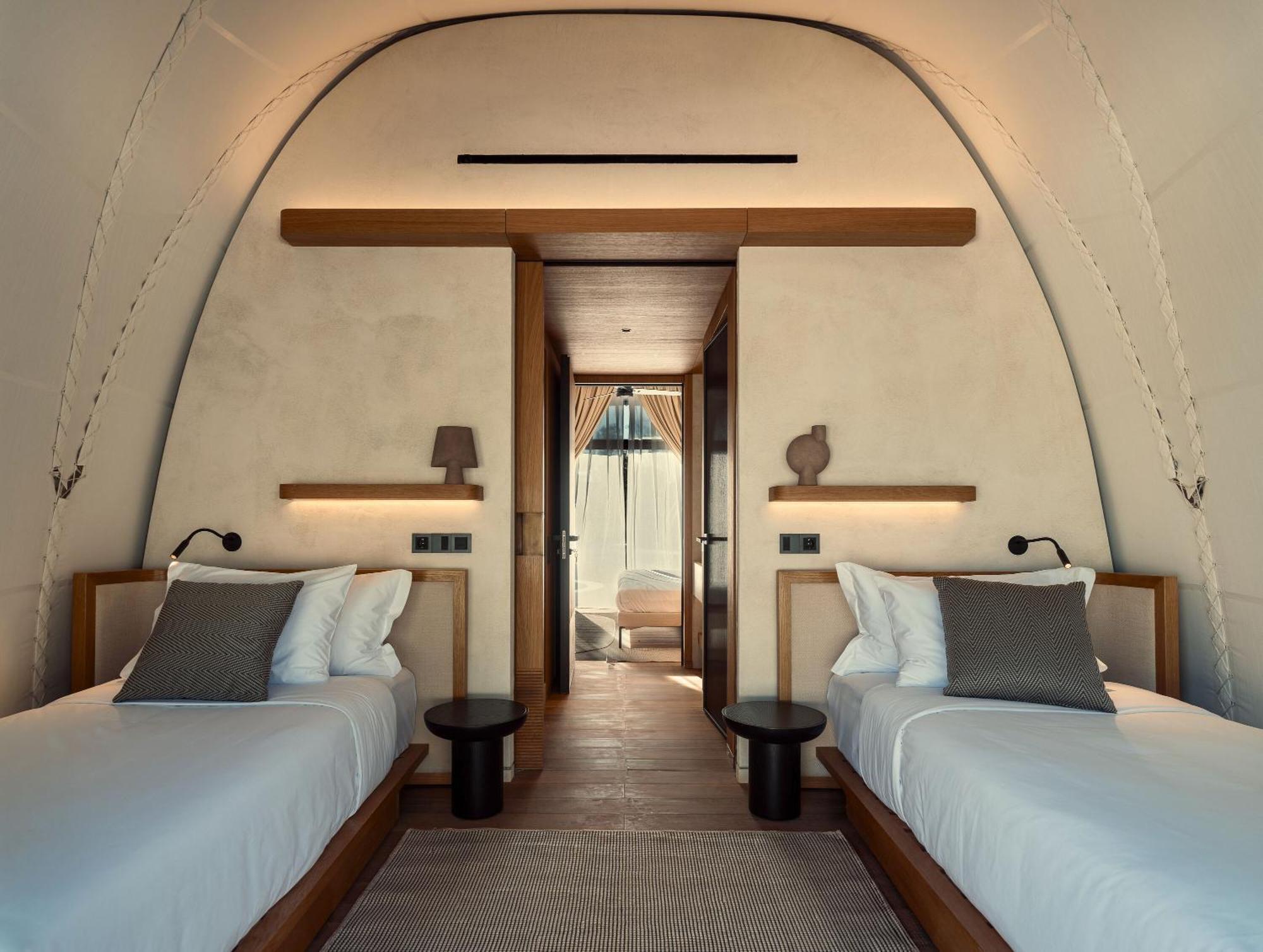 Cabane 2 Chambres avec Petite Piscine