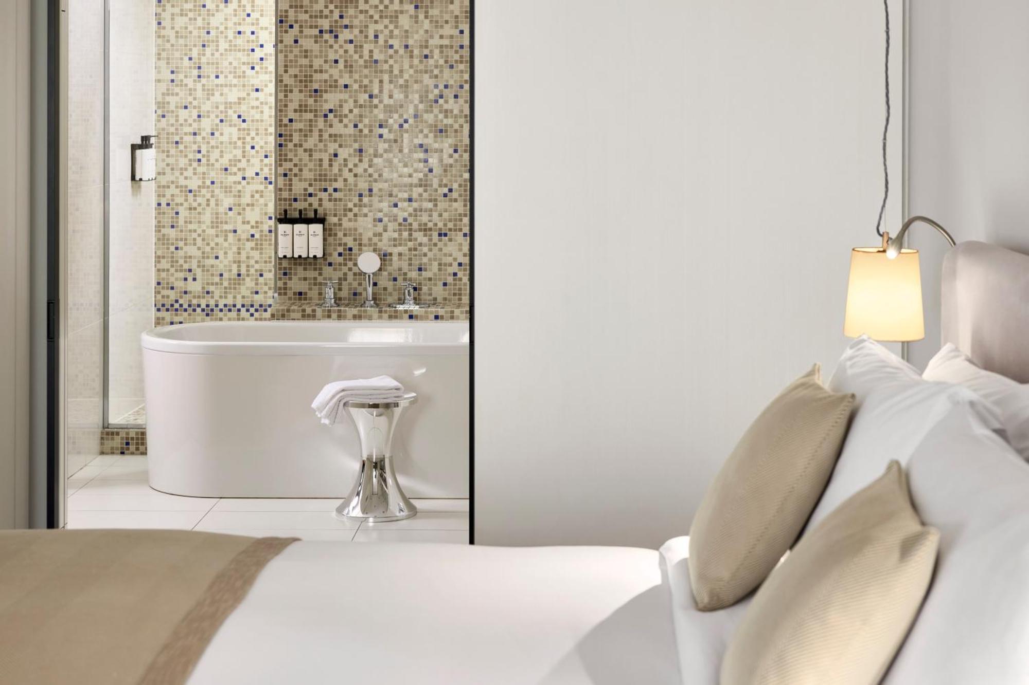 Suite Lit King-Size Prestige avec Canapé-Lit
