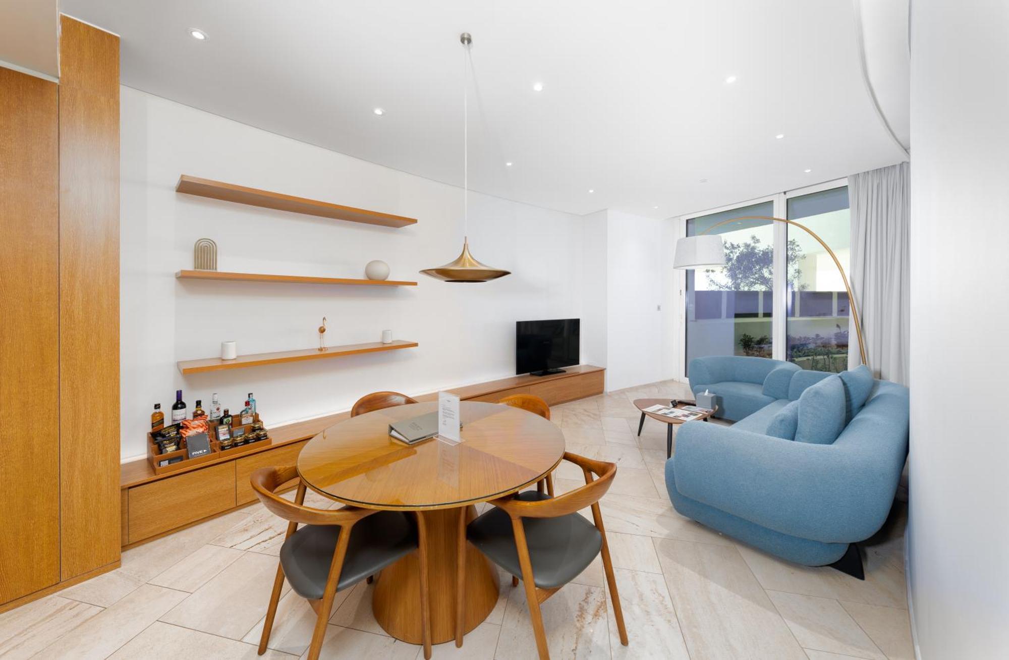 Villa Sky 1 Chambre avec Piscine - Dîner de Réveillon du Nouvel An et Fête Inclus