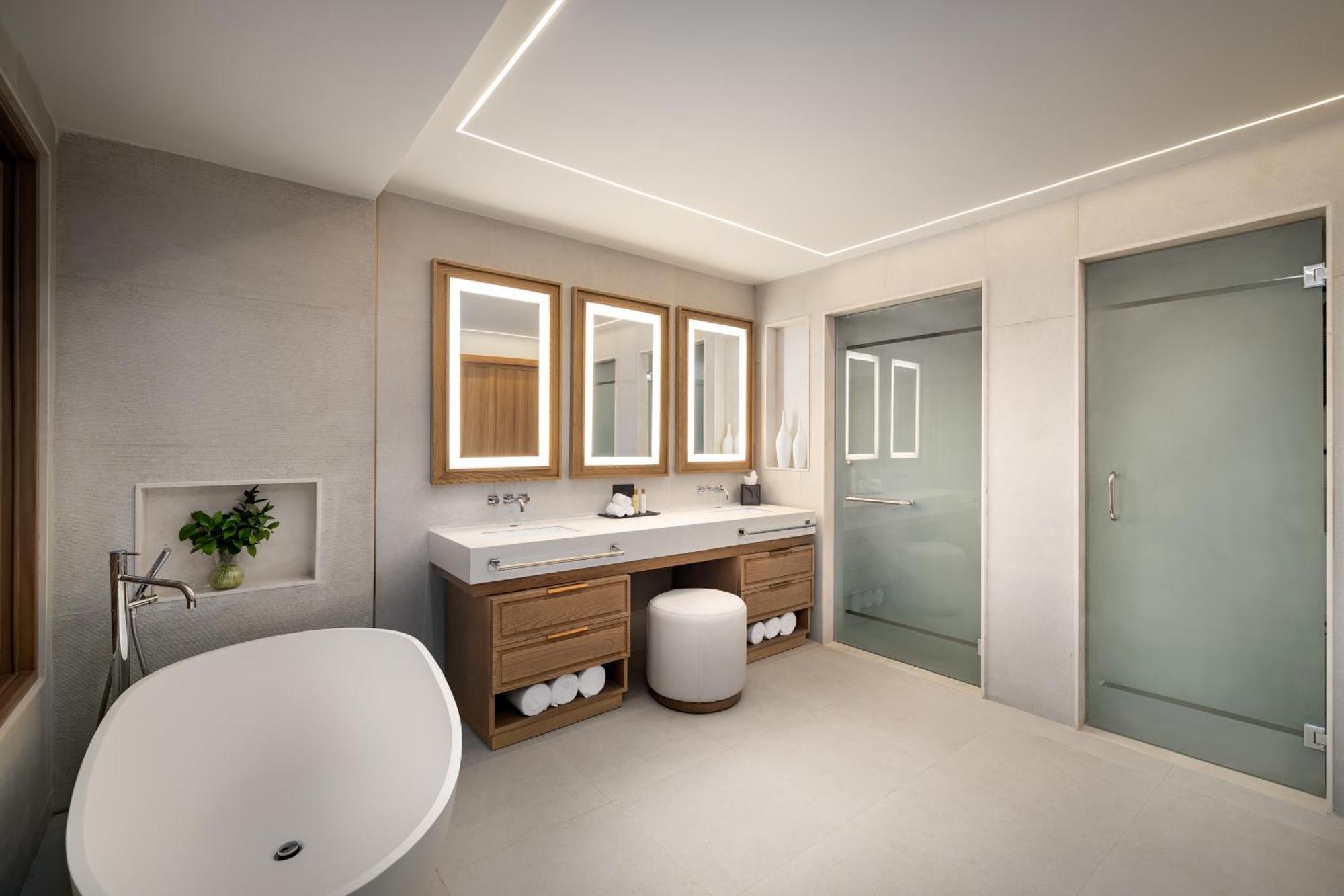 Suite Principale Club Privilège Lit King-Size avec Accès Direct à la Piscine - Côté Océan
