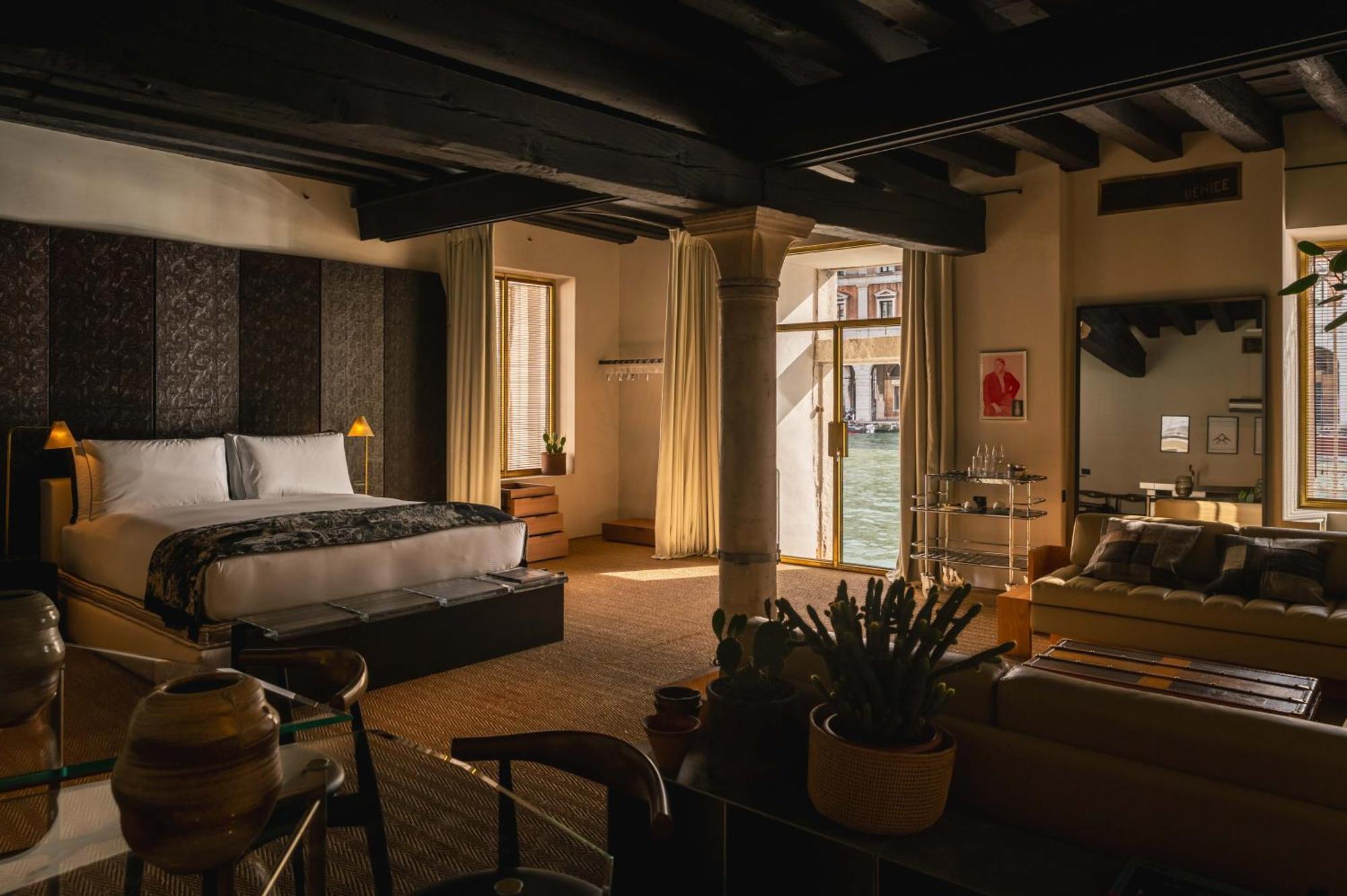 Appartement - Vue sur Grand Canal et Pont du Rialto - Réservé aux Adultes