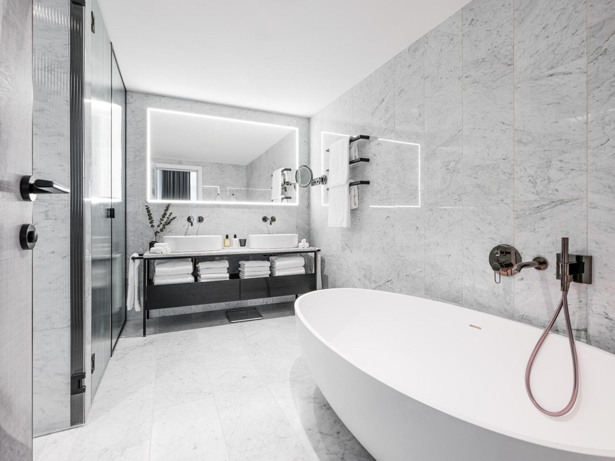 Junior Suite,1606043881:JPEG