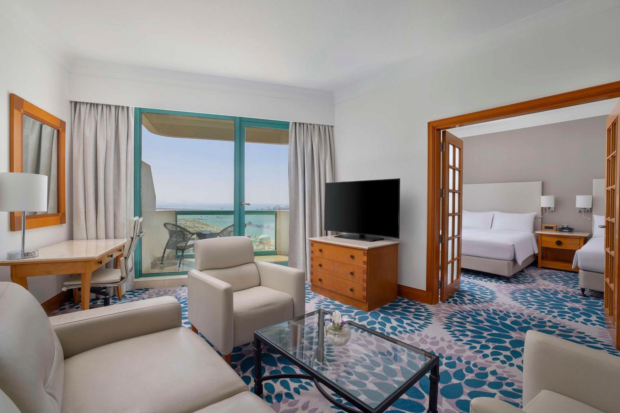 Family Suite Two Queen Beds Partial Sea View,1622014295:JPEG