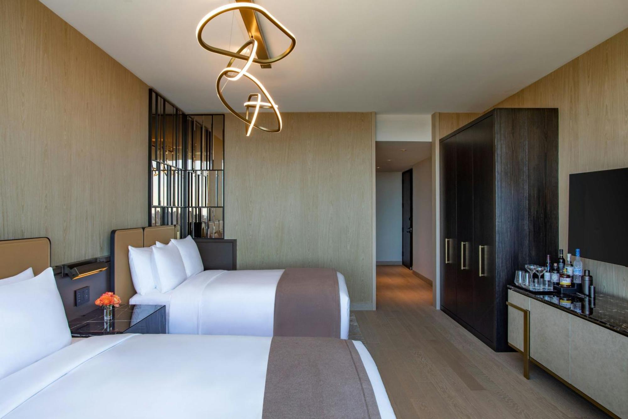 Chambre Double Skyline avec 2 Lits Doubles - Adaptée aux Personnes Malentendantes - Étage Supérieur