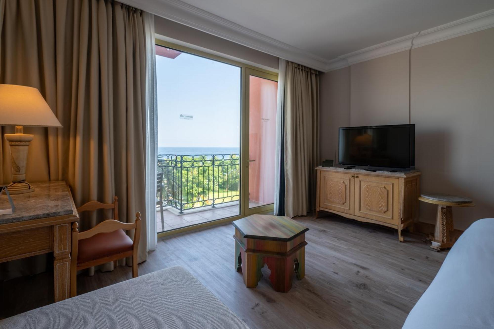 Chambre Double ou Lits Jumeaux Standard avec Vue Partielle sur Mer