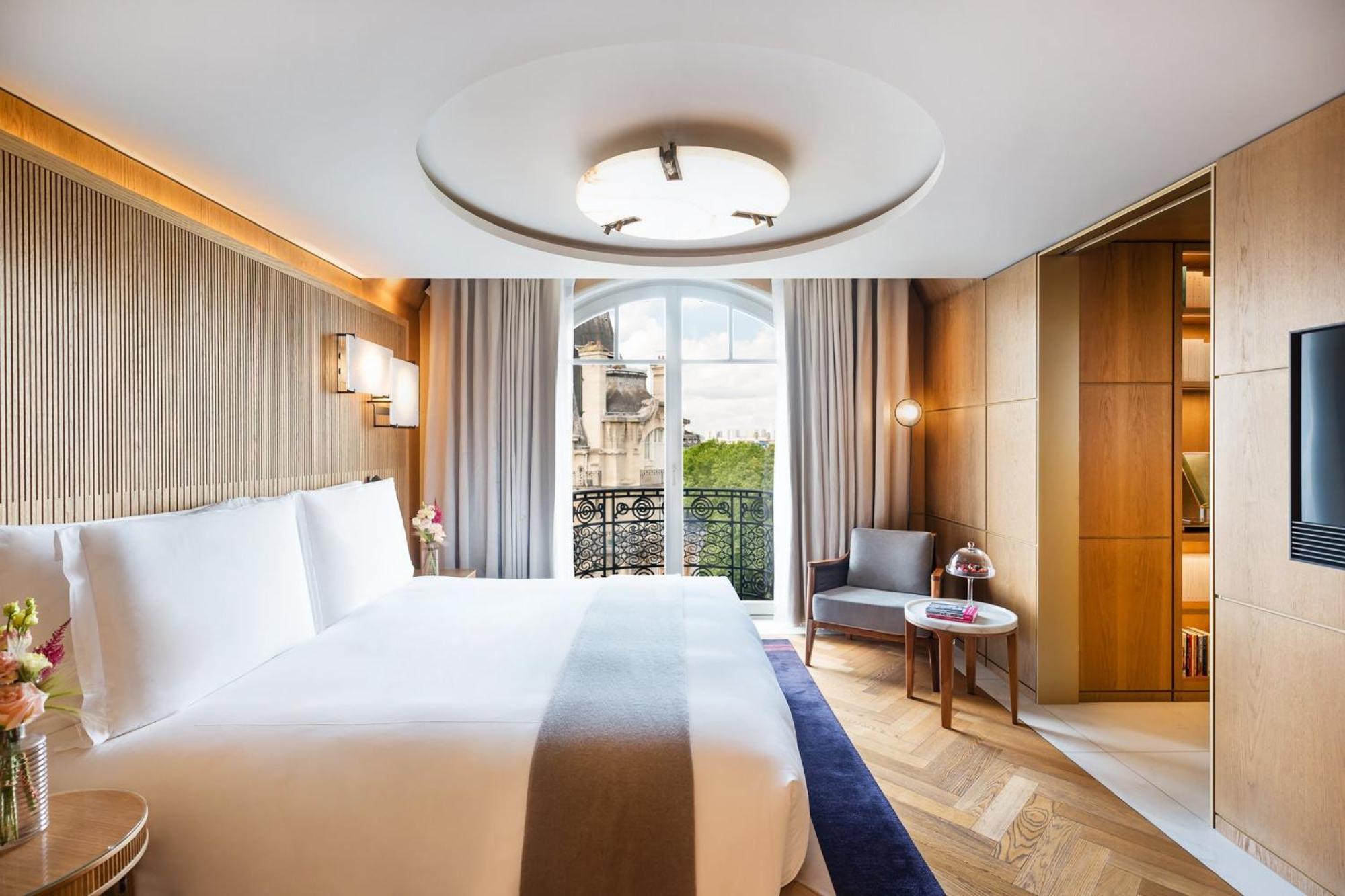 Suite Eiffel