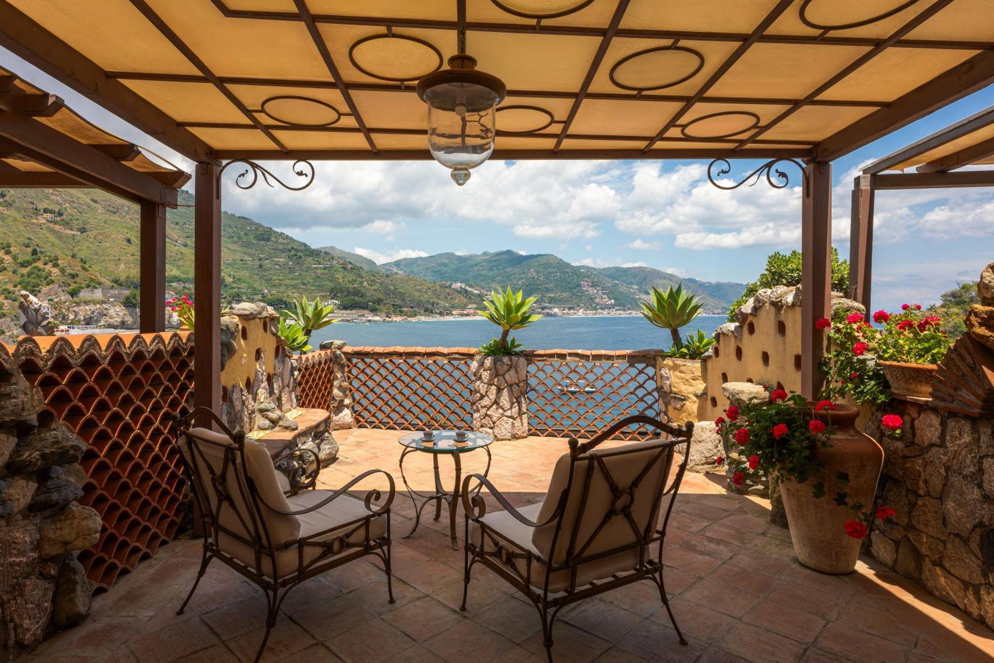 Chambre Triple Deluxe Premium - Vue sur Mer