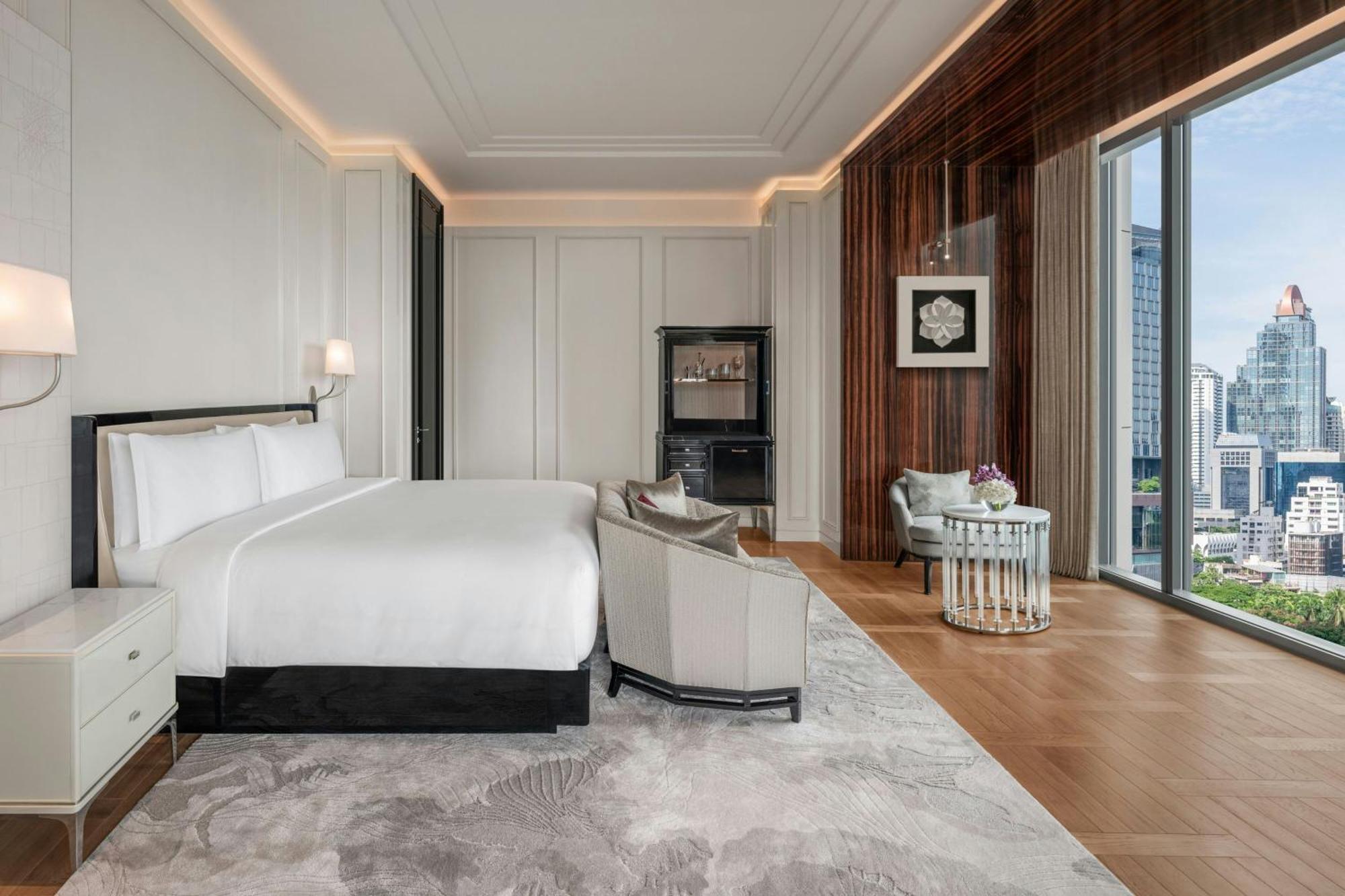 Suite 2 Chambres avec 1 Lit King-Size et 2 Lits Doubles - Accès au Salon Club