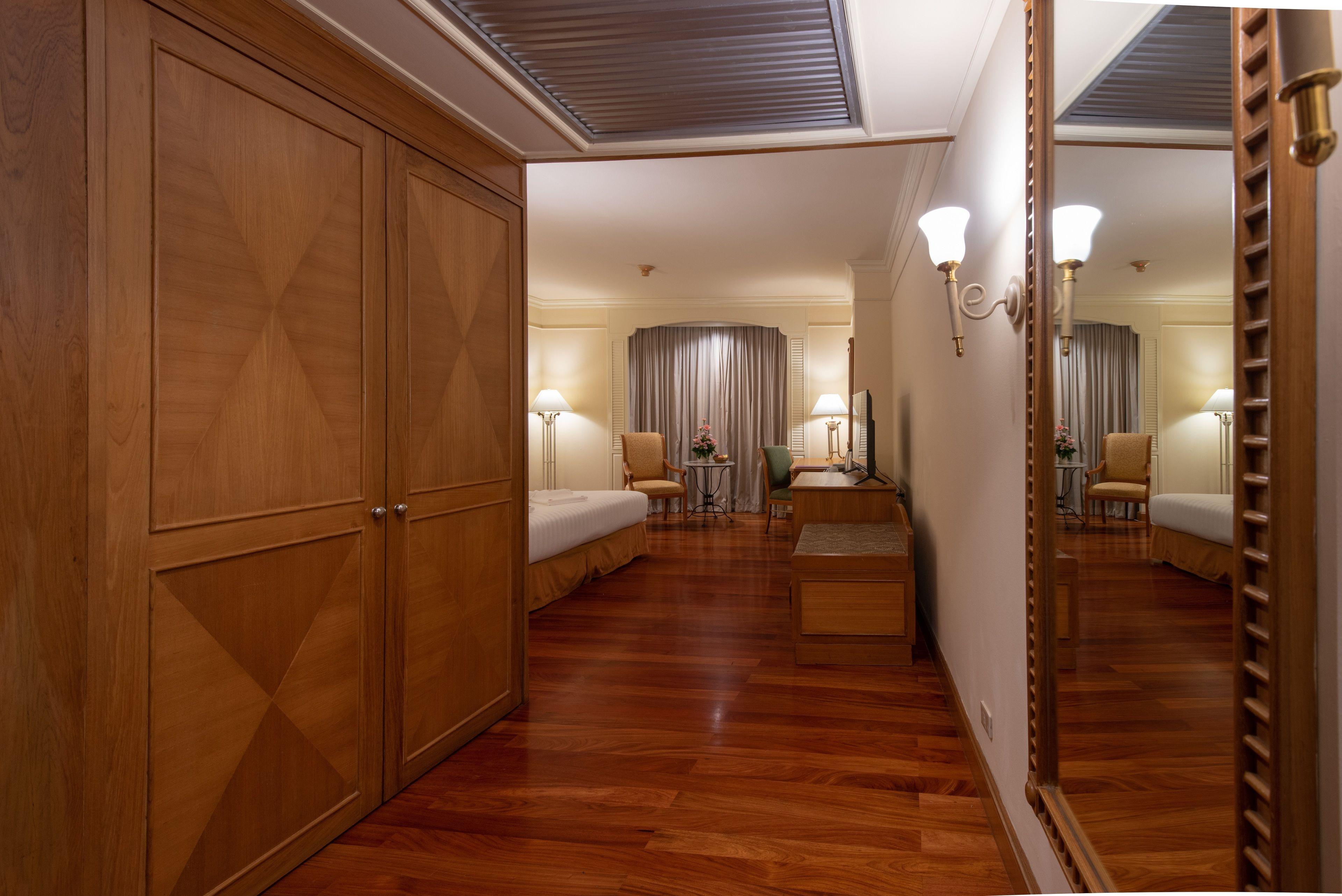 Chambre Lit King-Size Exécutive - Vue sur Fleuve