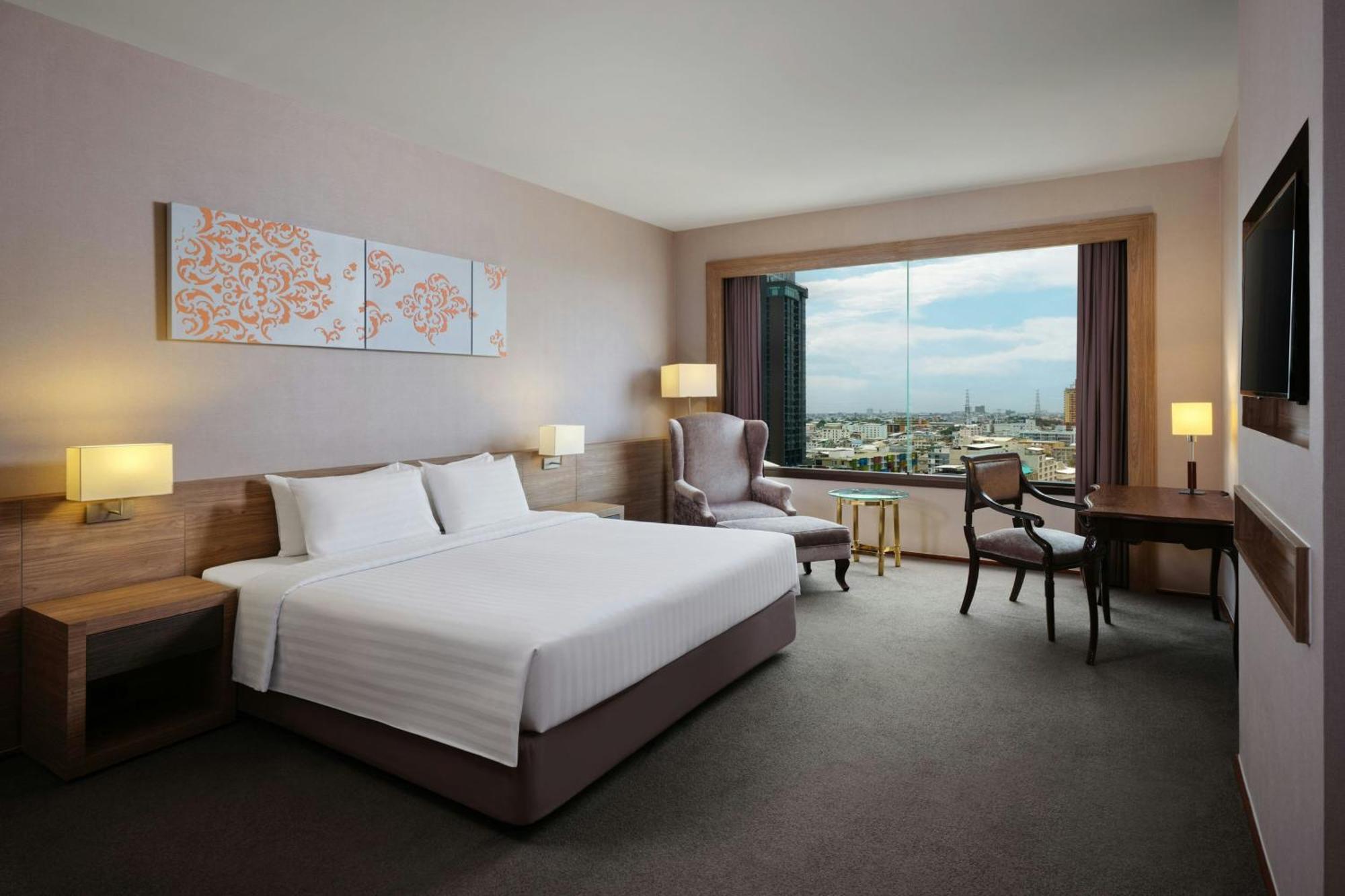 Premier King Room City View,1729981905:JPEG