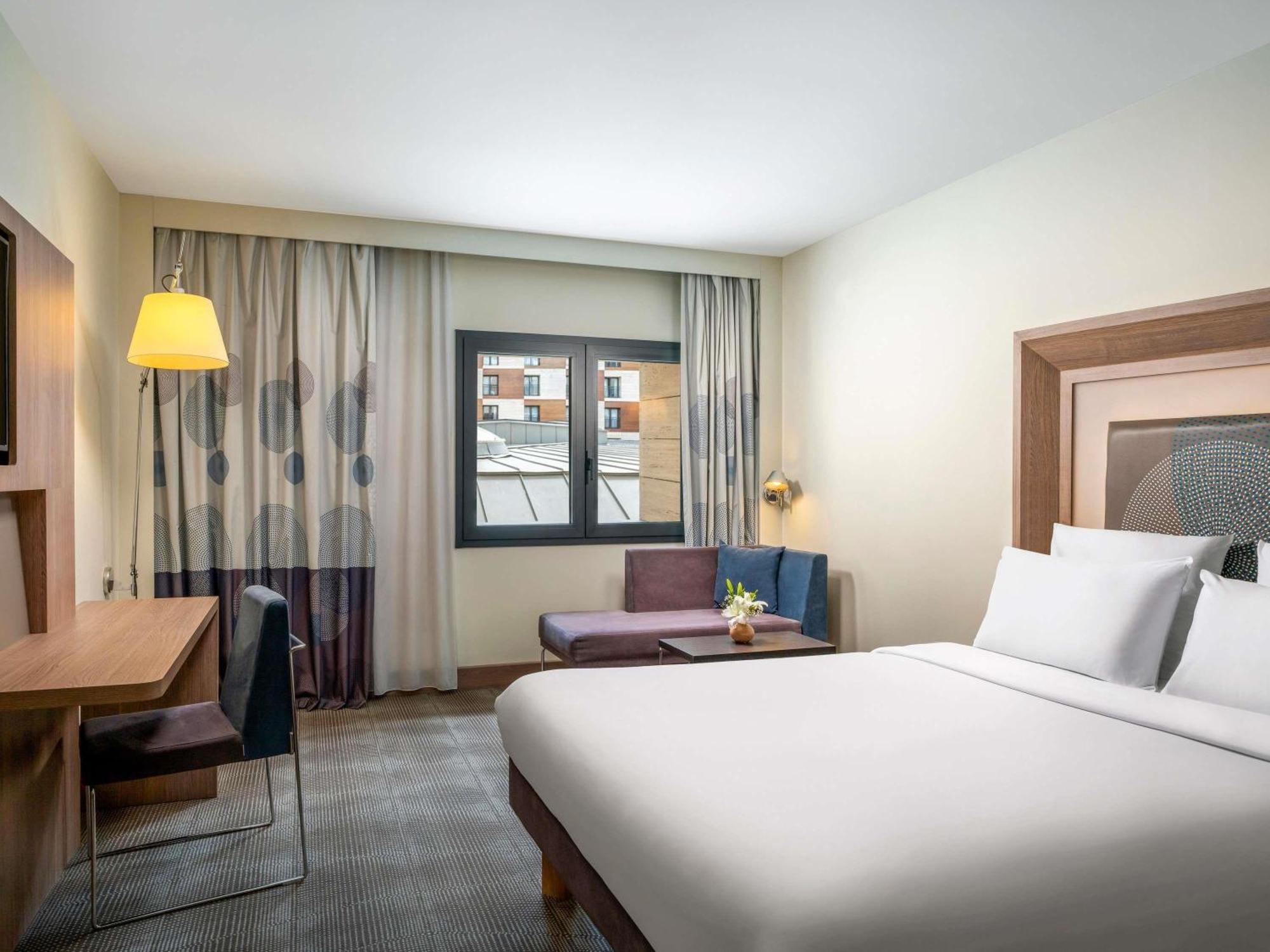 Chambre Supérieure avec Lit Queen-Size - Accessible aux Personnes à Mobilité Réduite