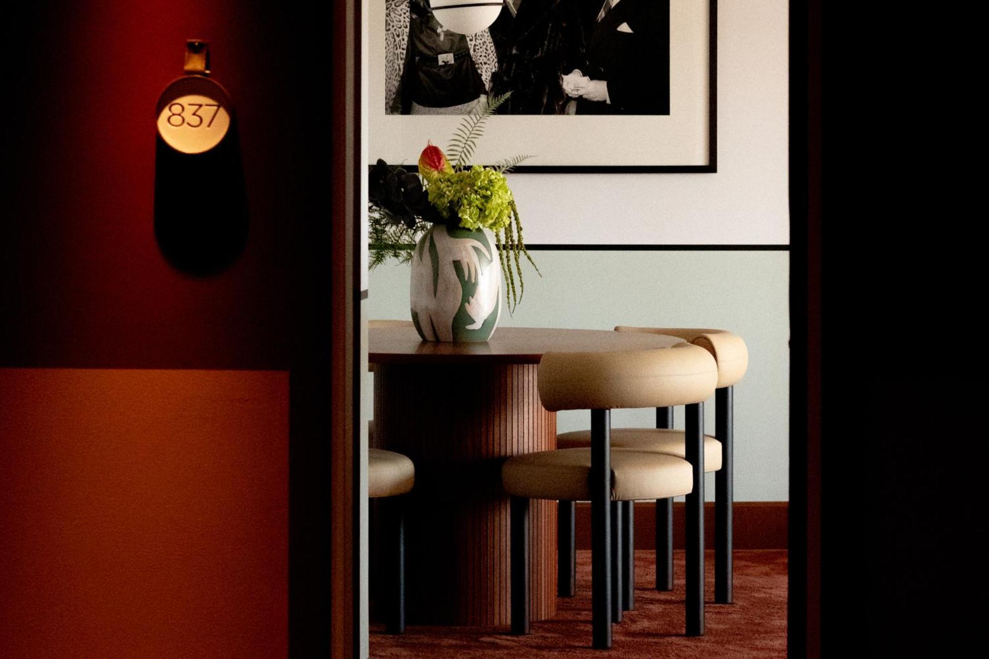 Suite Junior 1 Lit King-Size - Vue sur Lac