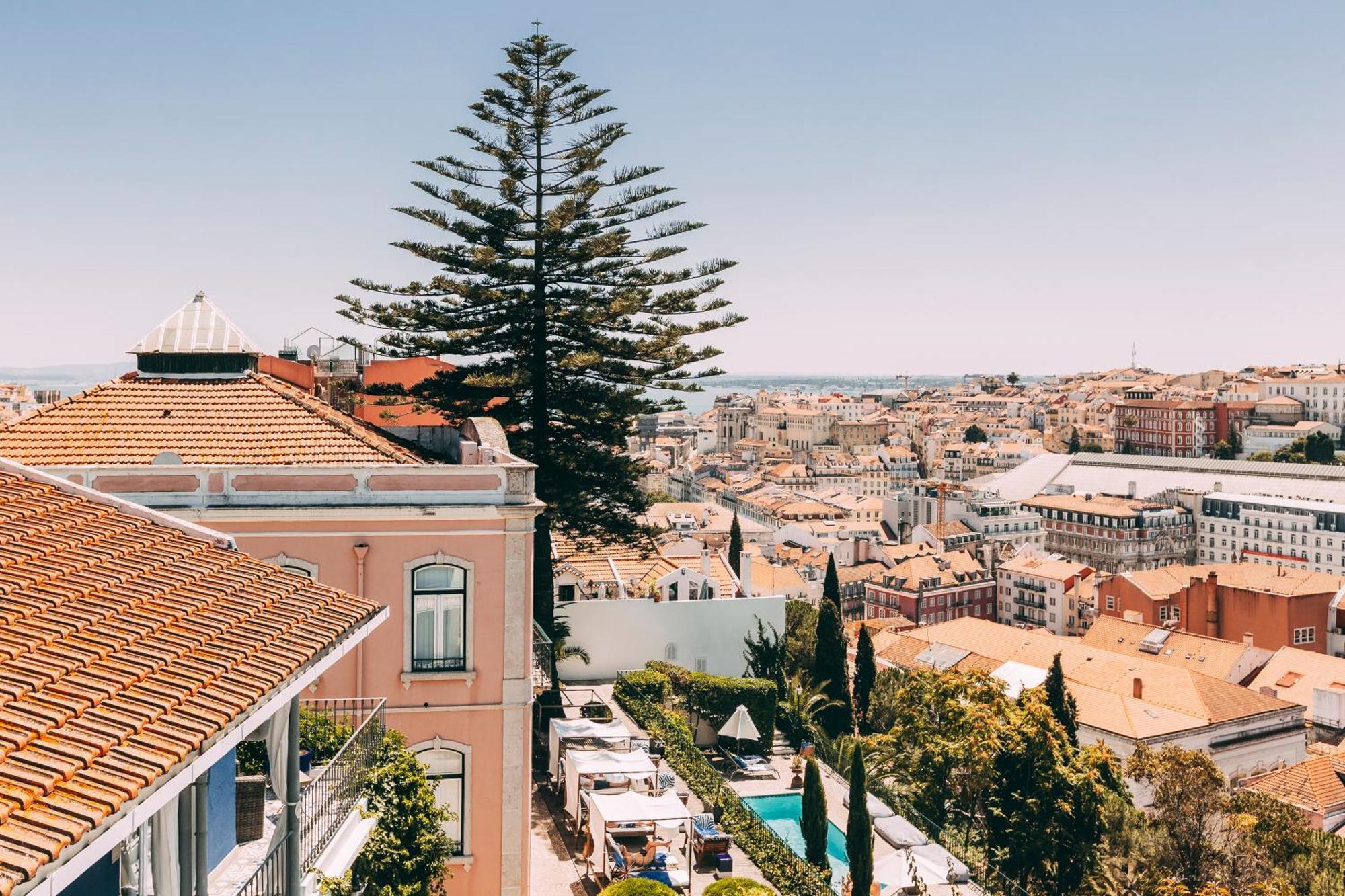 Royal Double Room with City View,1742860414:JPEG