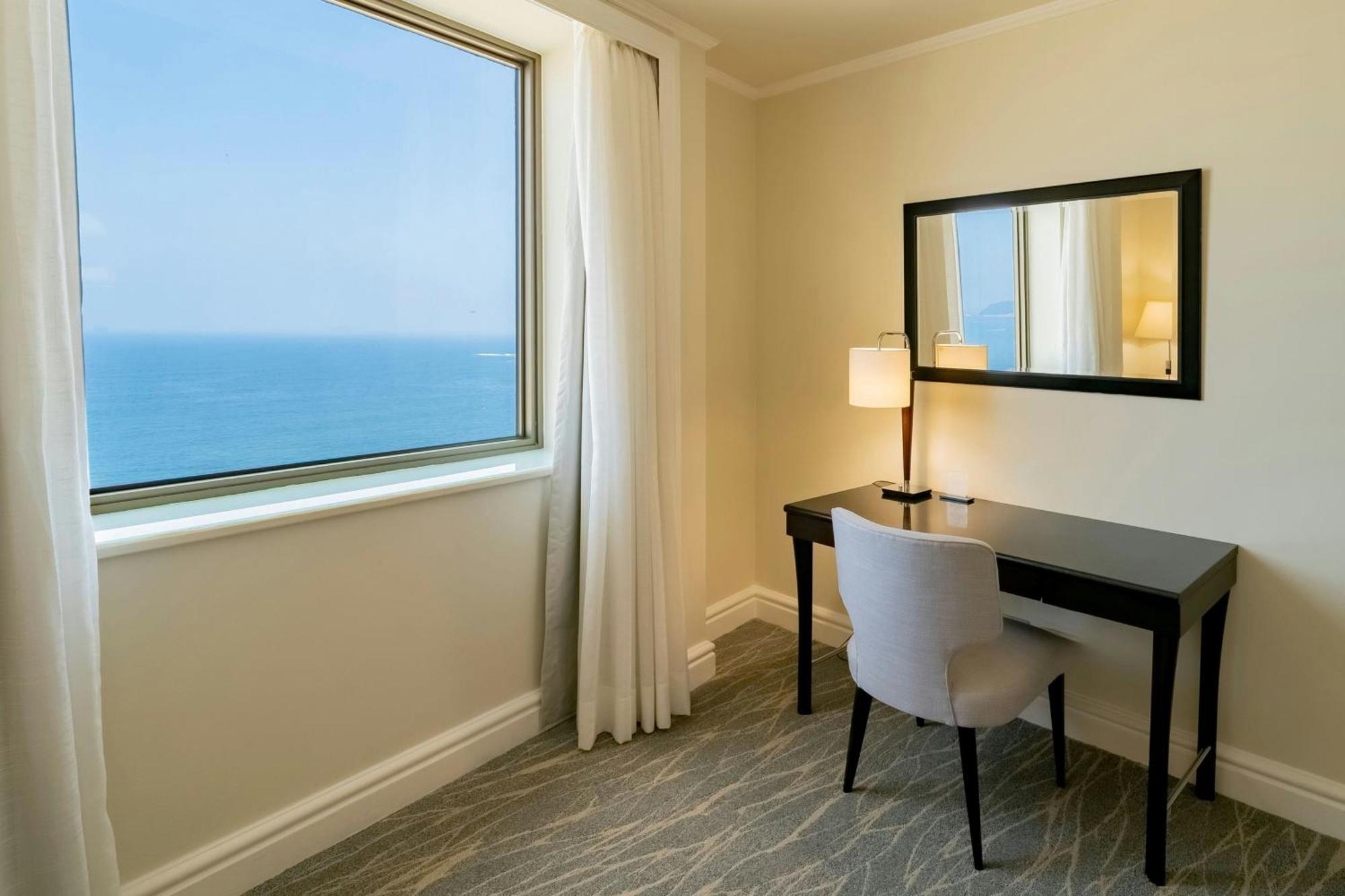Chambre Lit King-Size Deluxe - Vue sur Océan