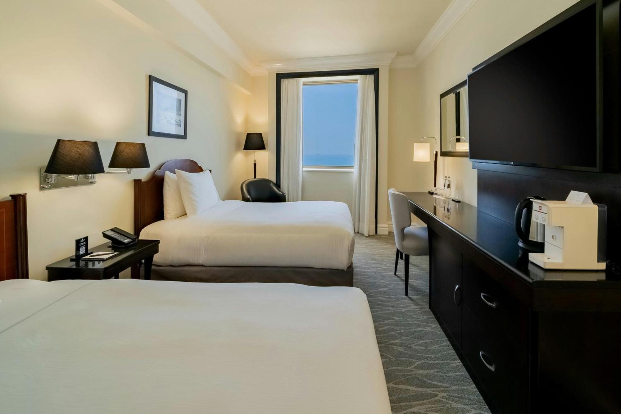 Chambre Lits Jumeaux Simples avec Accès au Salon Exécutif
