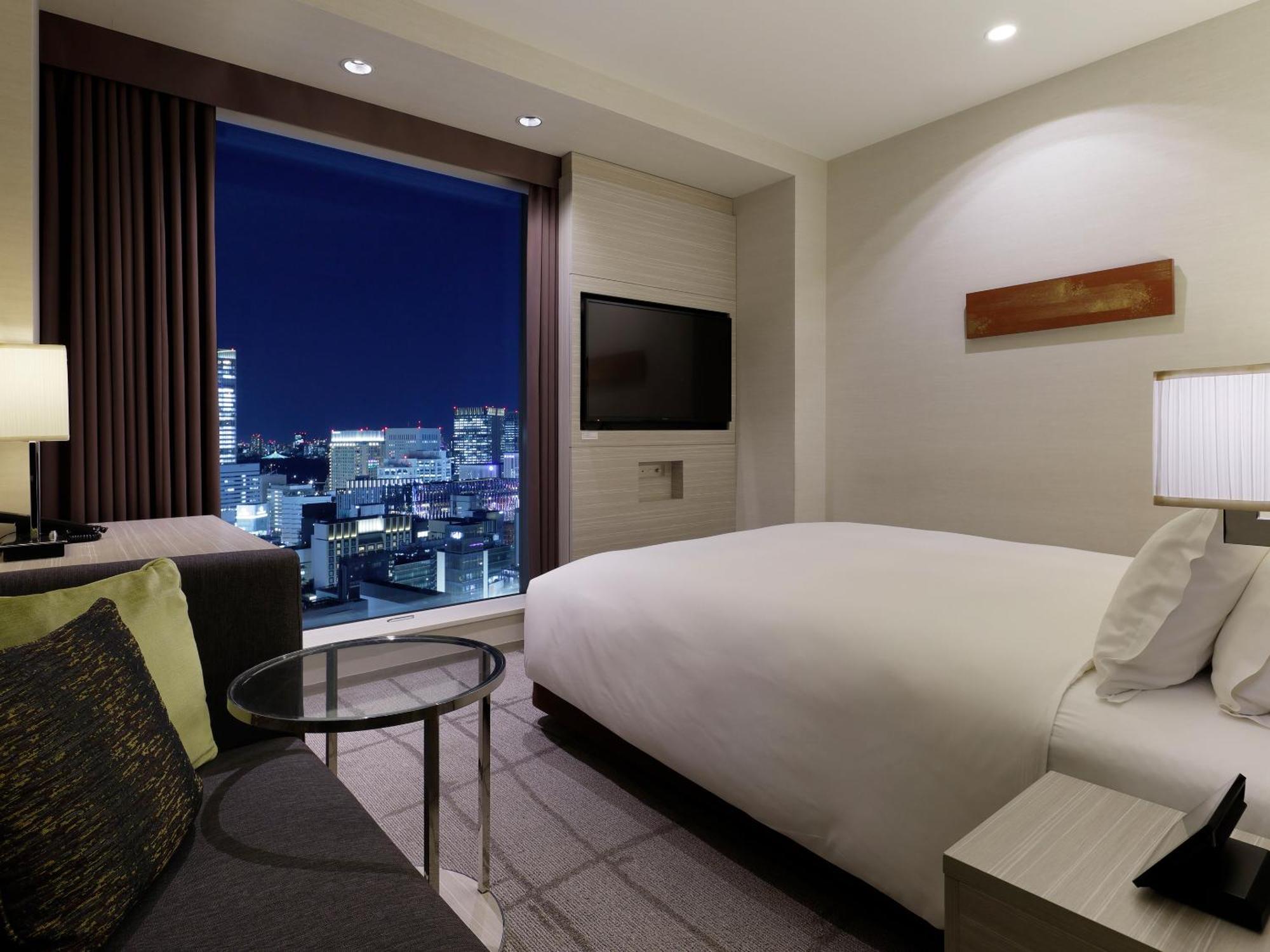 Chambre Lit Queen-Size Supérieure - Fumeurs - Vue sur Tour de Tōkyō depuis la Baignoire