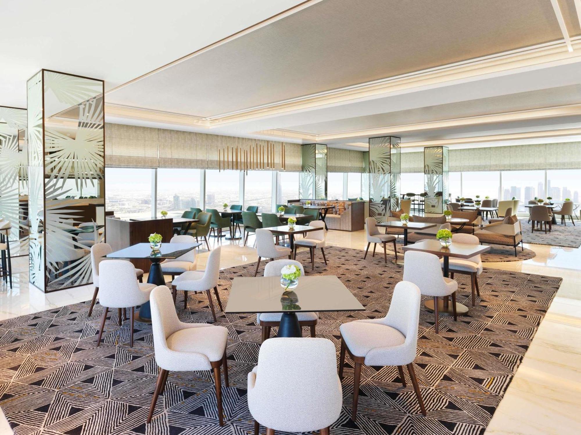 Suite Présidentielle 2 Chambres avec Accès au Club Millésime, Salle de Sport Privée et Terrasse