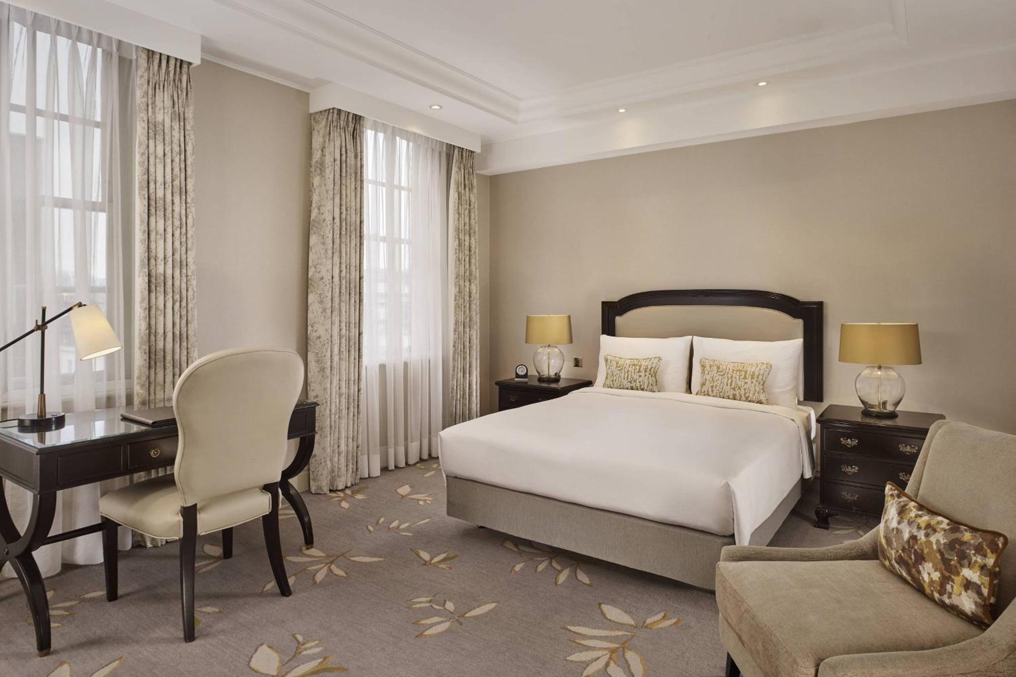 Chambre Lit Queen-Size Deluxe