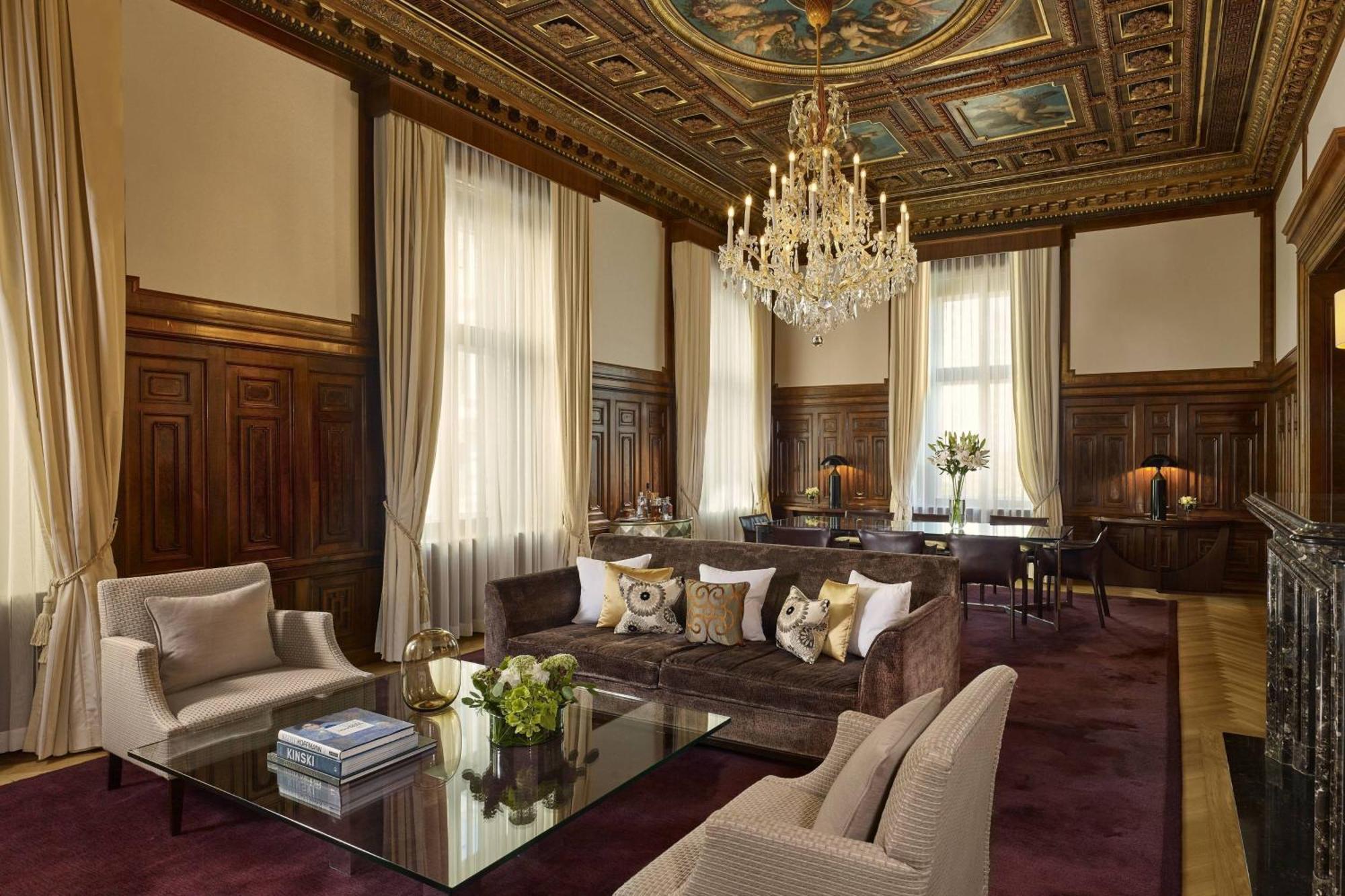 Suite Présidentielle avec Accès au Salon Club - Vue sur Ville