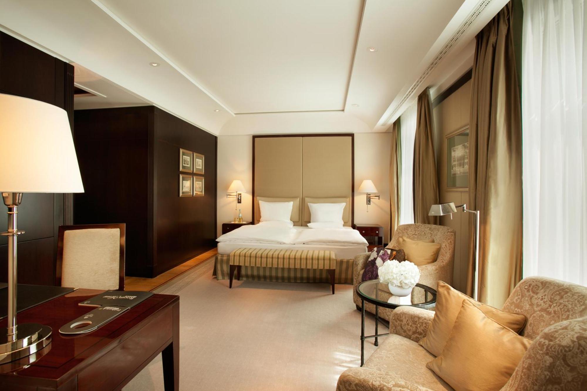 Chambre Lit King-Size Exécutive